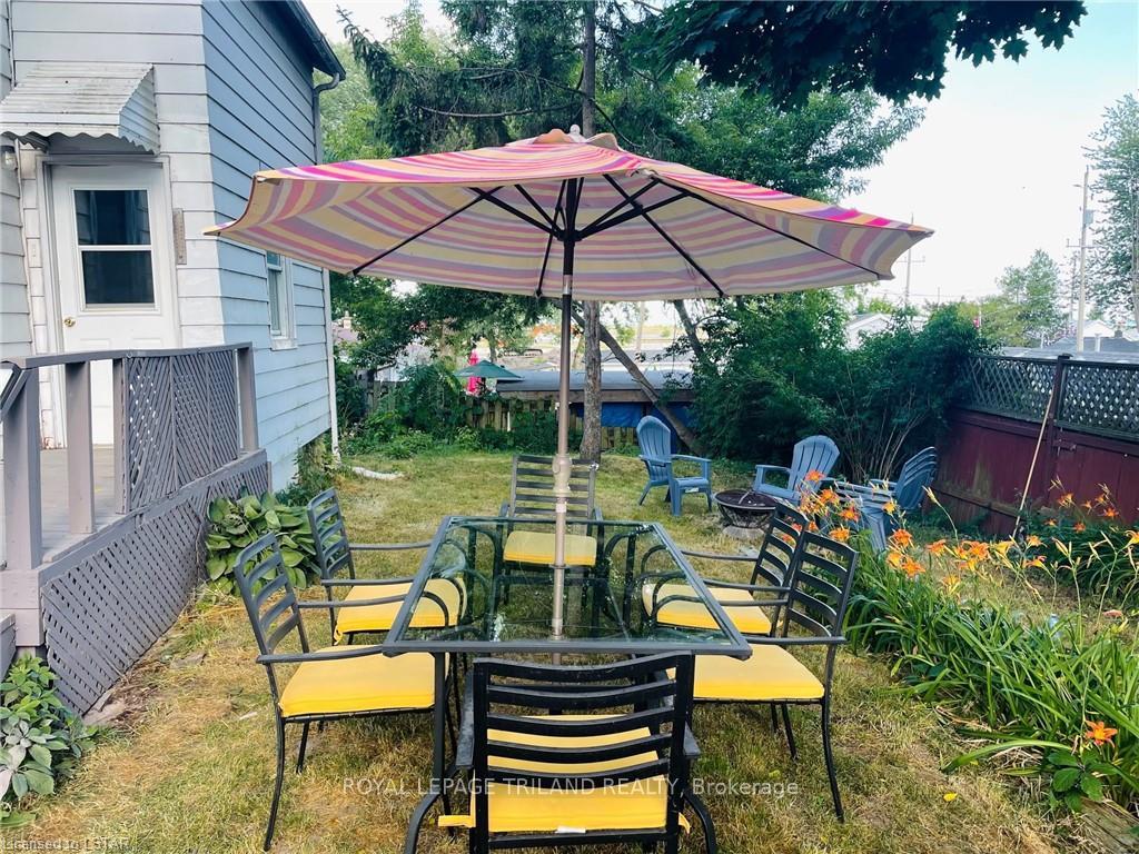 Photo 11 of Unit B, 173 William Street, Central Elgin, Port Stanley — HOMEH