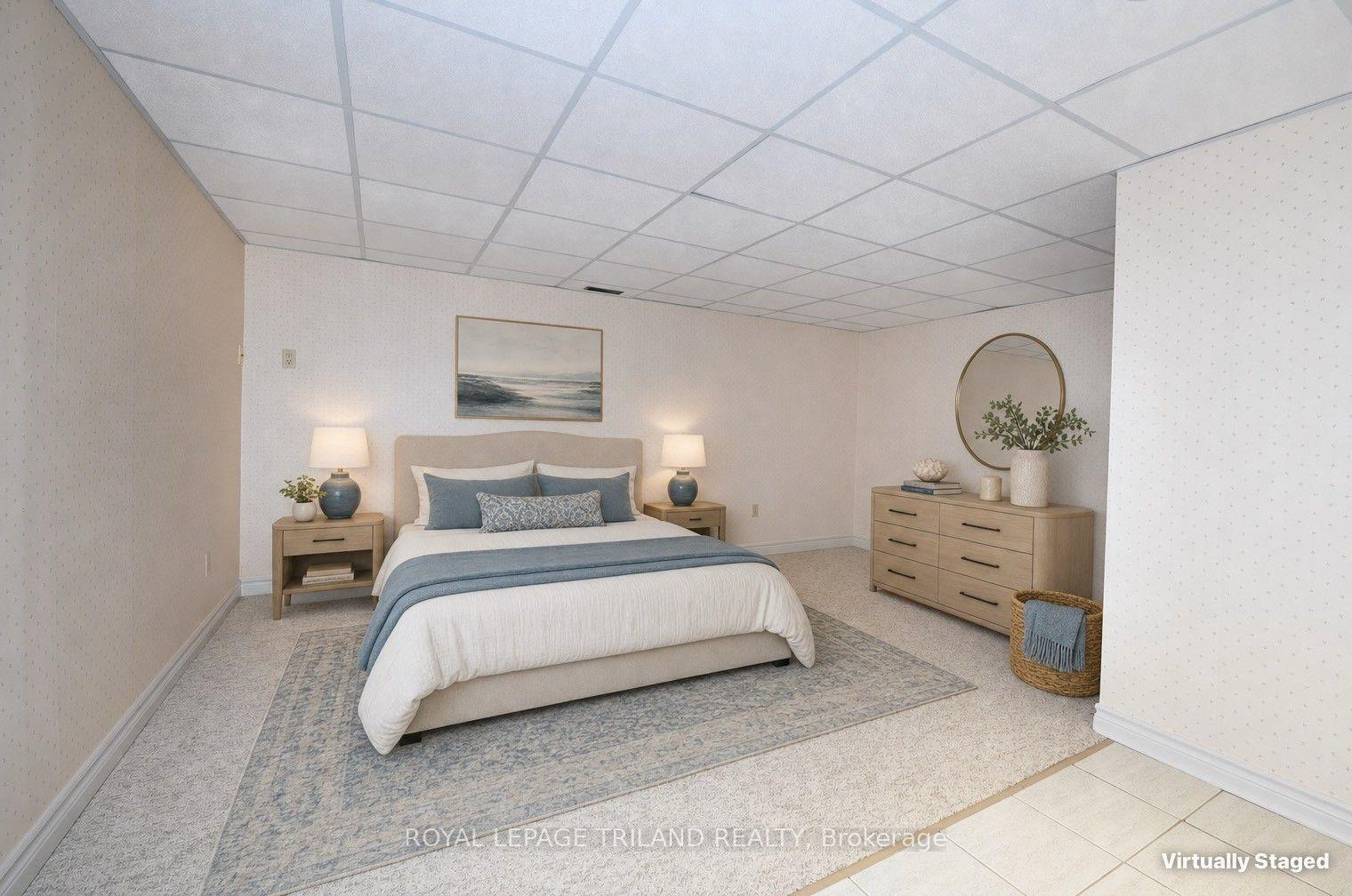 Photo 26 of Unit 4, 94 Pine Valley Gate, London, South N — HOMEH
