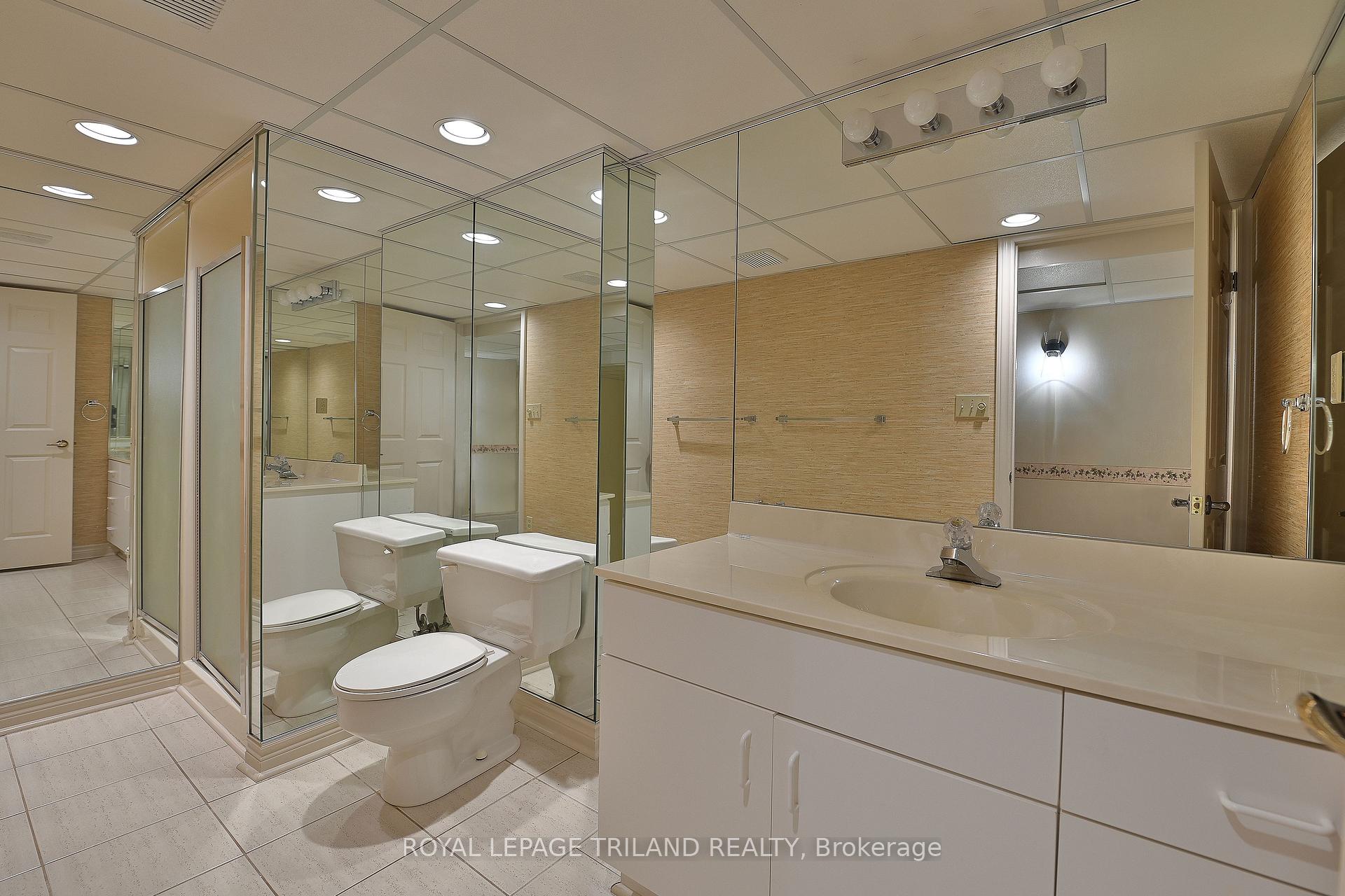 Photo 29 of Unit 4, 94 Pine Valley Gate, London, South N — HOMEH