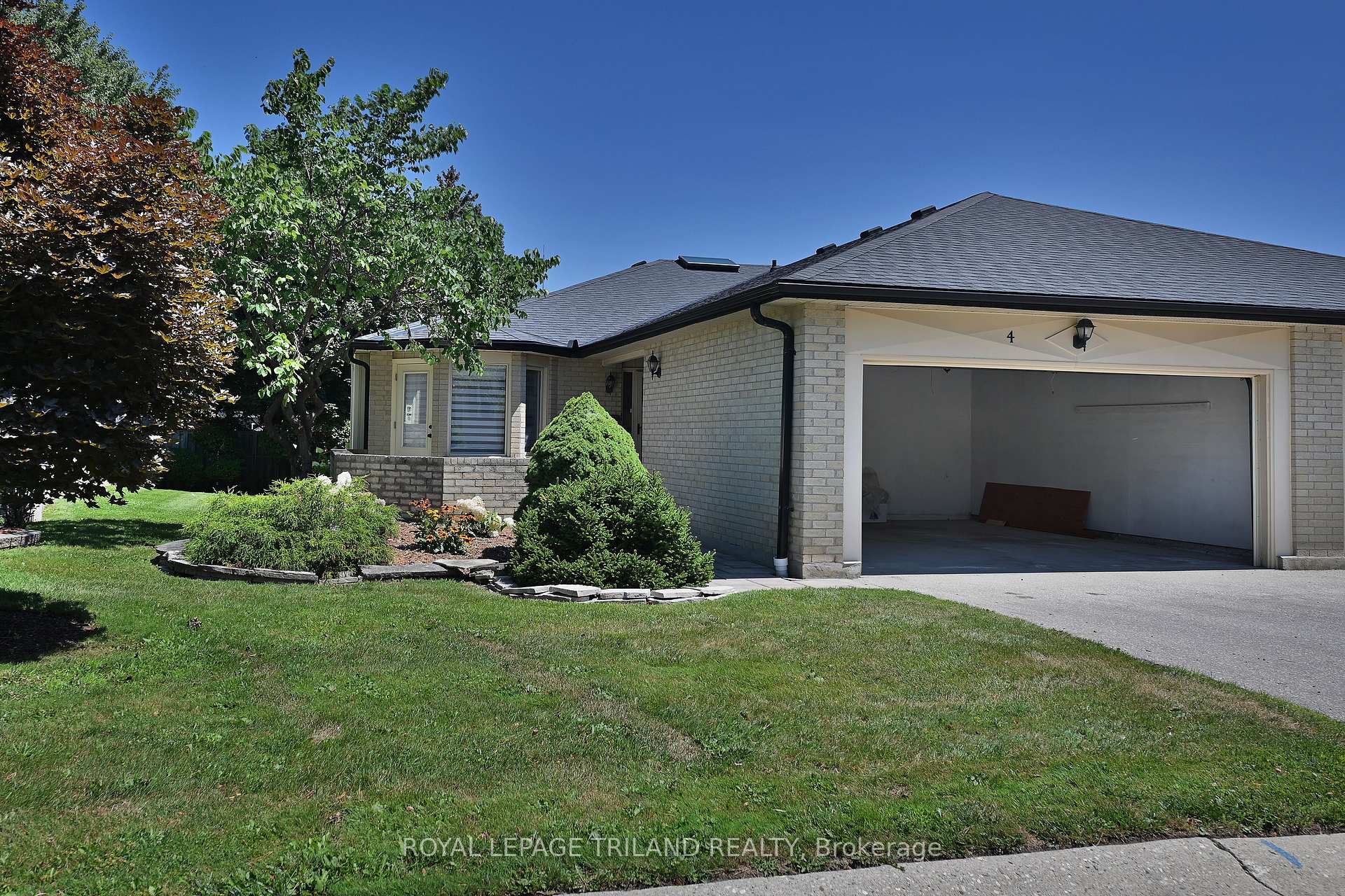 Photo 31 of Unit 4, 94 Pine Valley Gate, London, South N — HOMEH