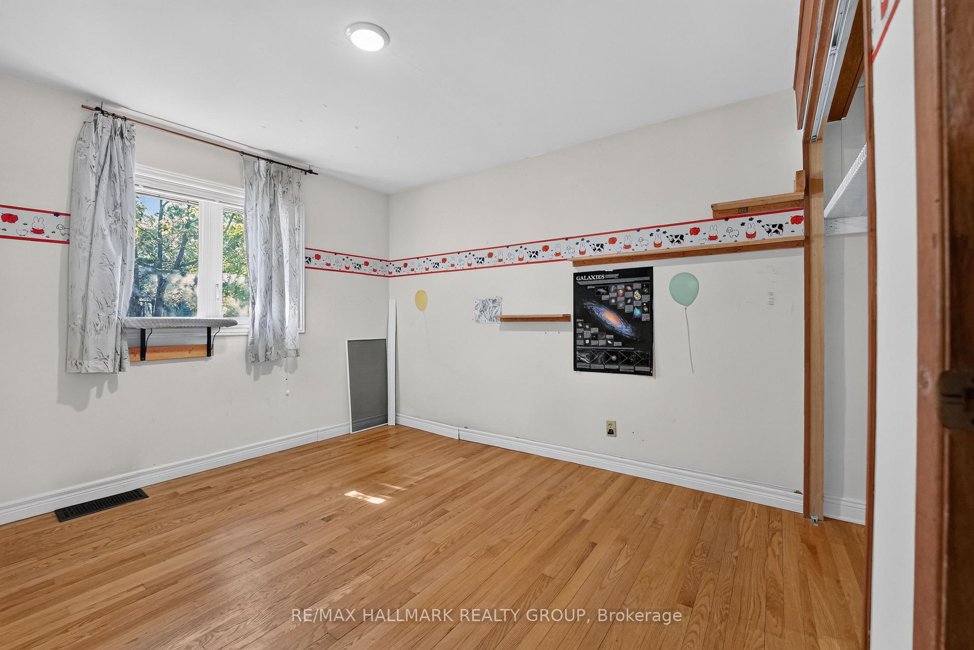 Photo 24 of 433 Pleasant Park Road, Ottawa, Faircrest Heights — HOMEH