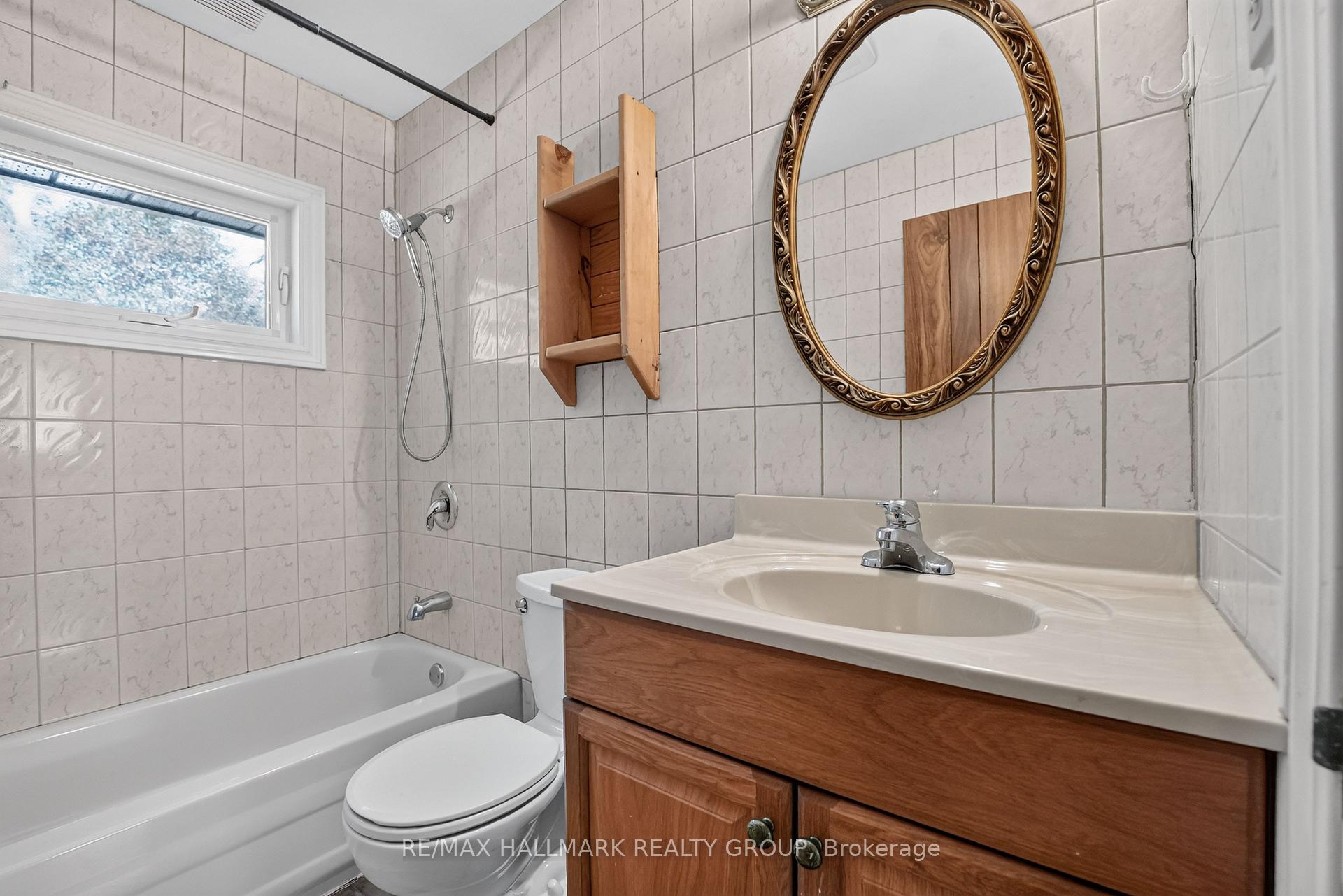 Photo 27 of 433 Pleasant Park Road, Ottawa, Faircrest Heights — HOMEH