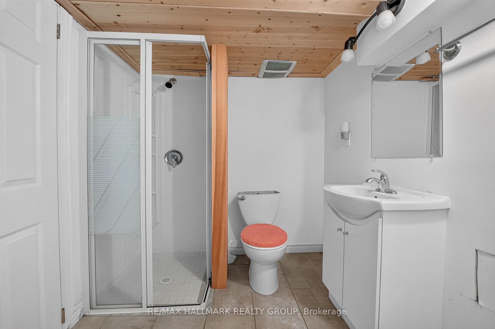 Photo 33 of 433 Pleasant Park Road, Ottawa, Faircrest Heights — HOMEH