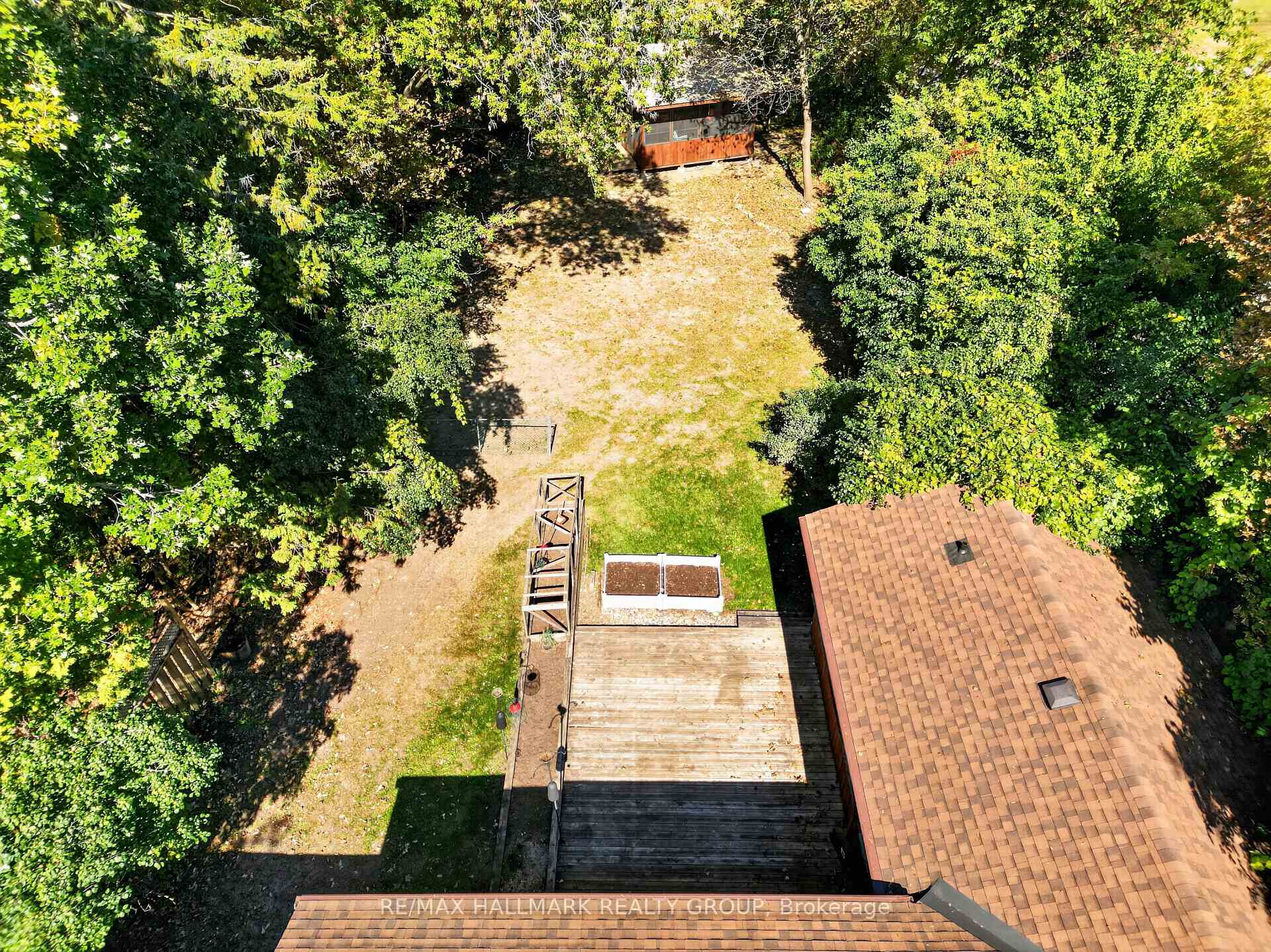 Photo 46 of 433 Pleasant Park Road, Ottawa, Faircrest Heights — HOMEH