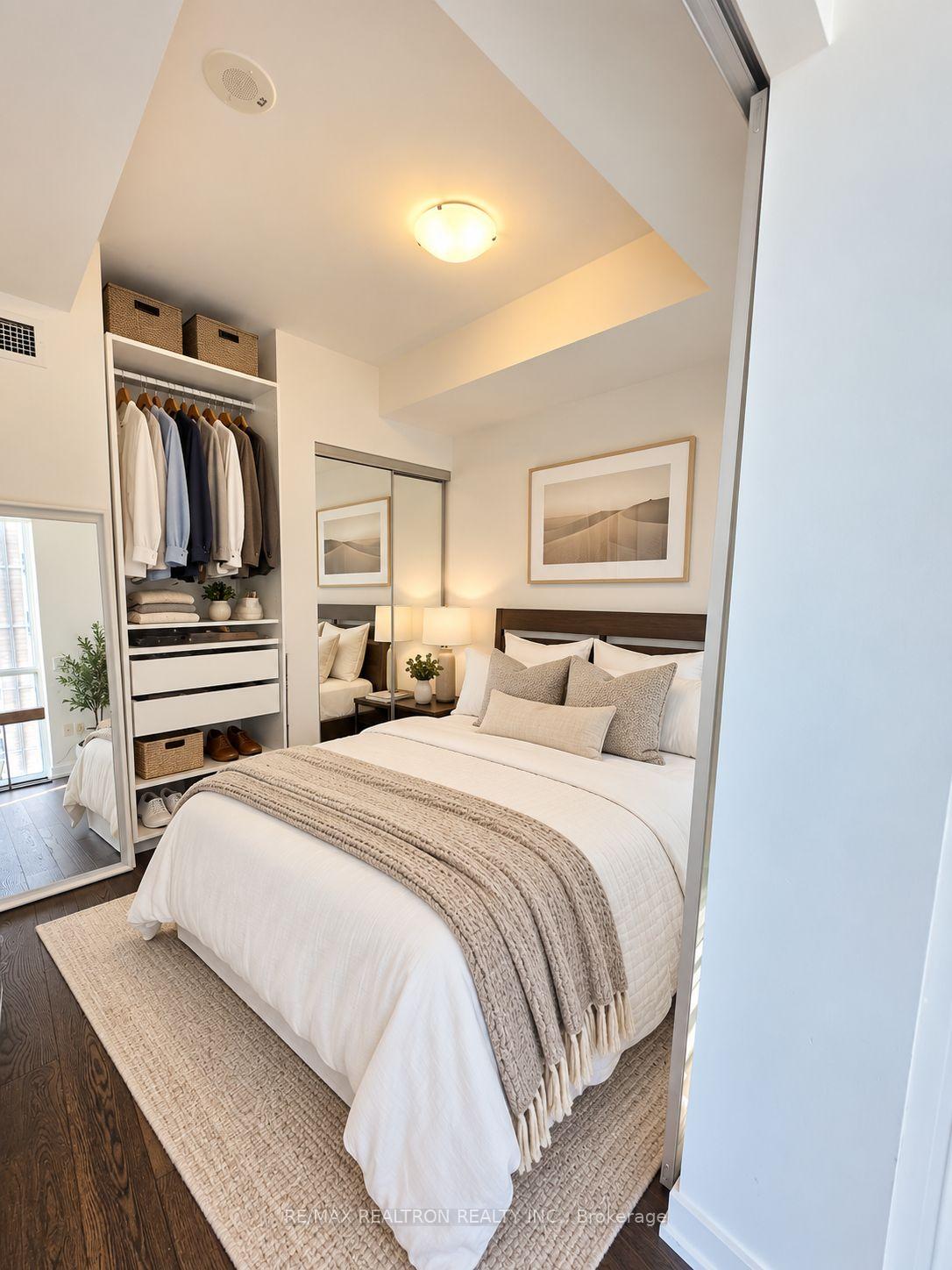 Photo 13 of Unit 3404, 1 Yorkville Avenue, Toronto, The Annex — HOMEH