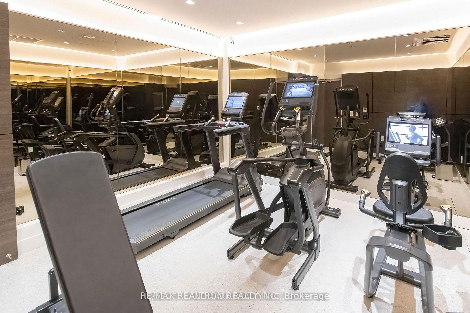 Photo 14 of Unit 3404, 1 Yorkville Avenue, Toronto, The Annex — HOMEH