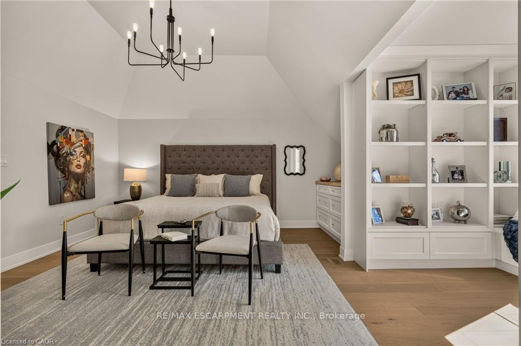 Photo 25 of 204 Fallingbrook Drive, Hamilton, Ancaster — HOMEH