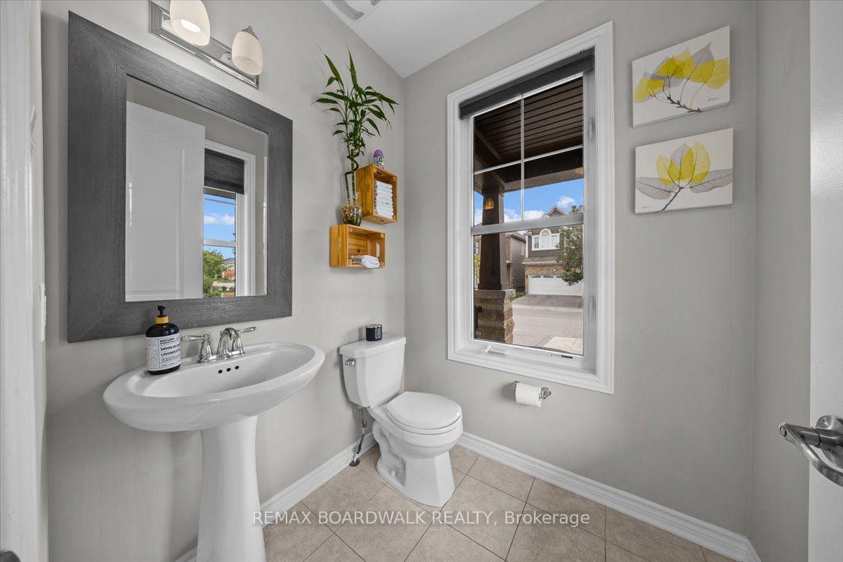 Photo 6 of 89 Damselfly Way, Ottawa, Barrhaven - Half Moon Bay — HOMEH