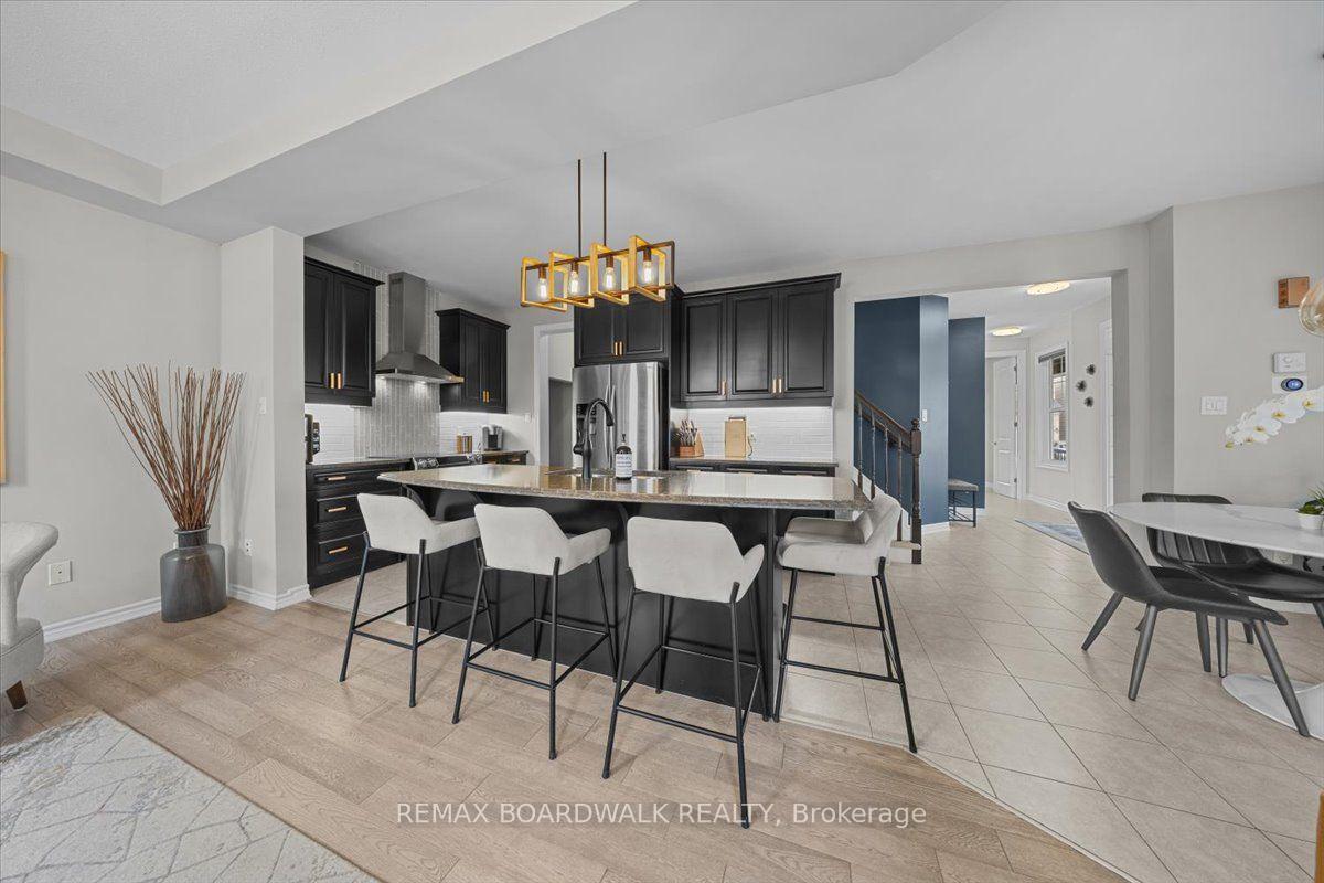 Photo 9 of 89 Damselfly Way, Ottawa, Barrhaven - Half Moon Bay — HOMEH