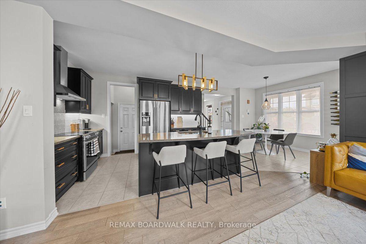 Photo 10 of 89 Damselfly Way, Ottawa, Barrhaven - Half Moon Bay — HOMEH