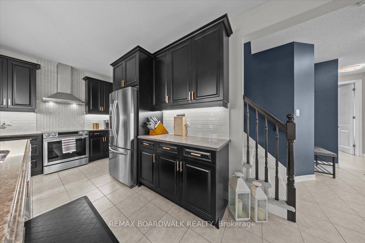 Photo 14 of 89 Damselfly Way, Ottawa, Barrhaven - Half Moon Bay — HOMEH