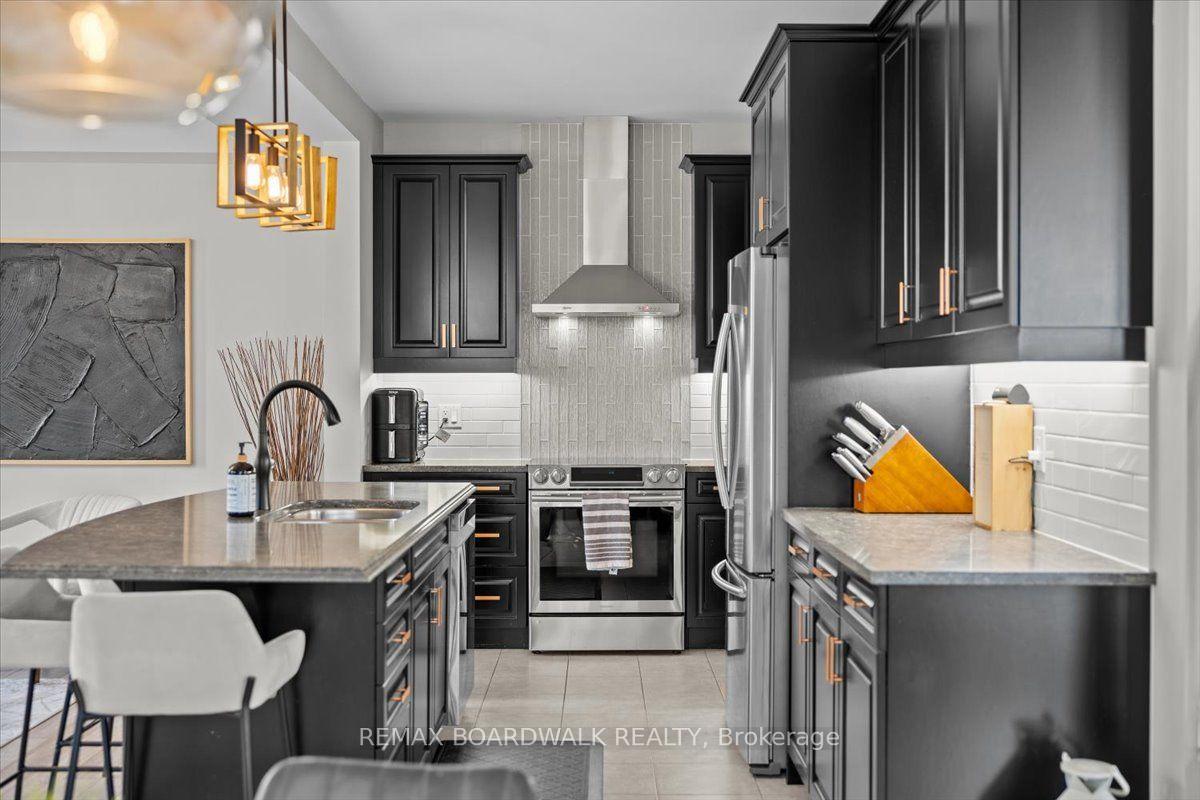 Photo 22 of 89 Damselfly Way, Ottawa, Barrhaven - Half Moon Bay — HOMEH