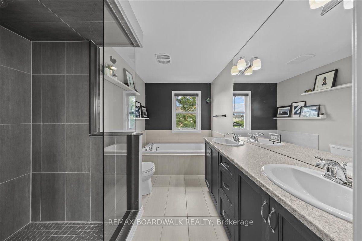 Photo 37 of 89 Damselfly Way, Ottawa, Barrhaven - Half Moon Bay — HOMEH