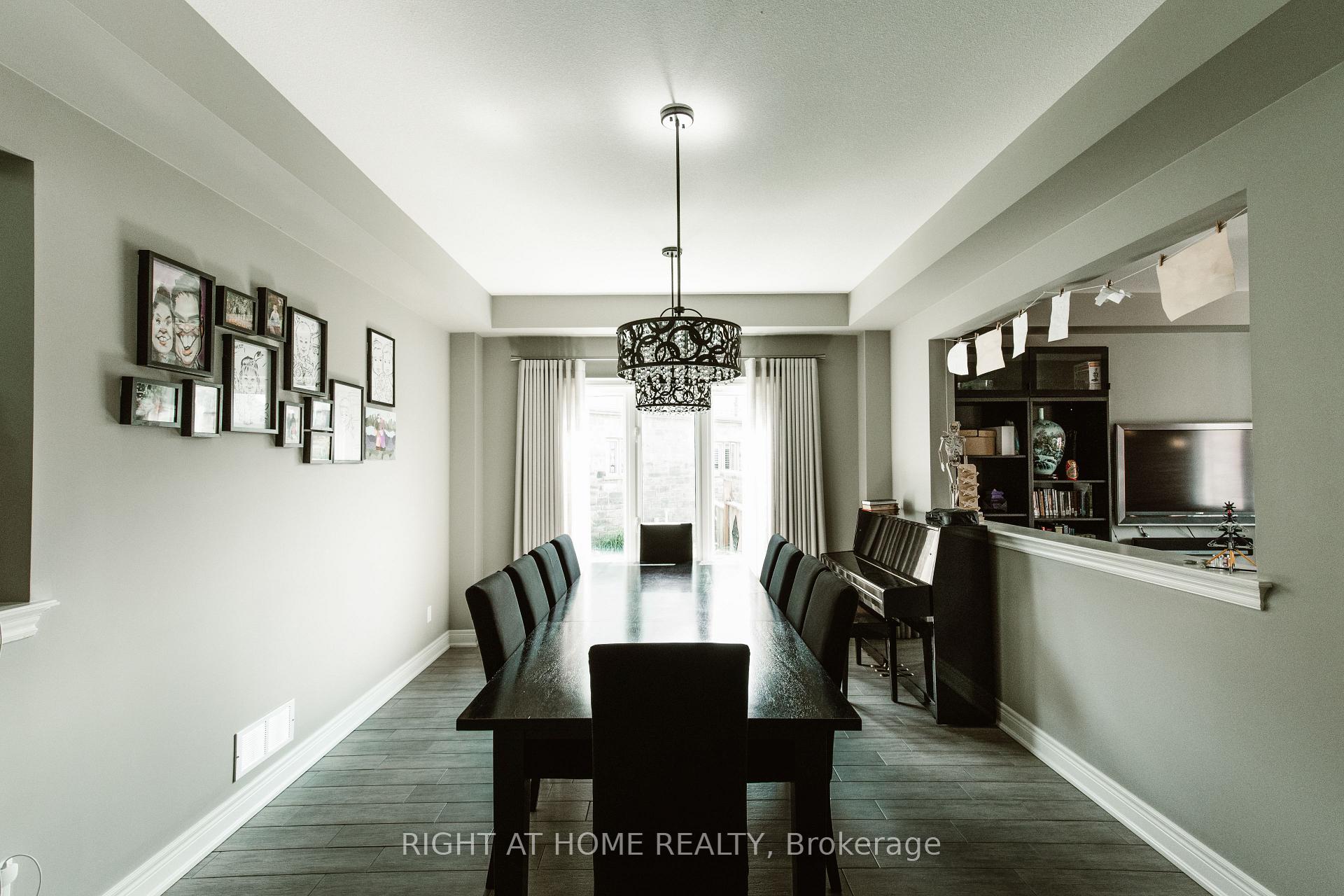Photo 6 of 18 Joyce Crescent, Pelham, Fonthill — HOMEH
