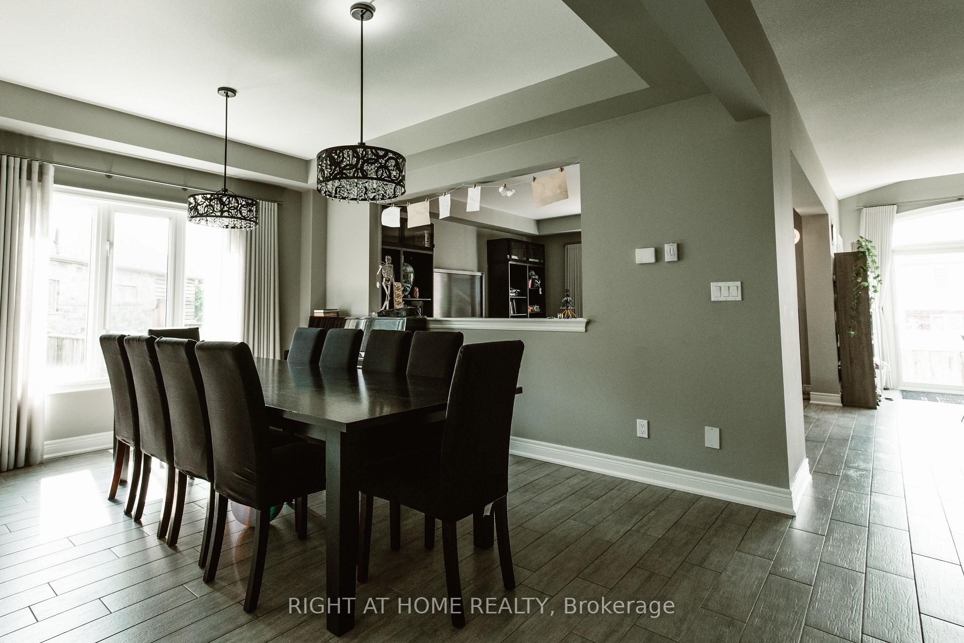Photo 7 of 18 Joyce Crescent, Pelham, Fonthill — HOMEH