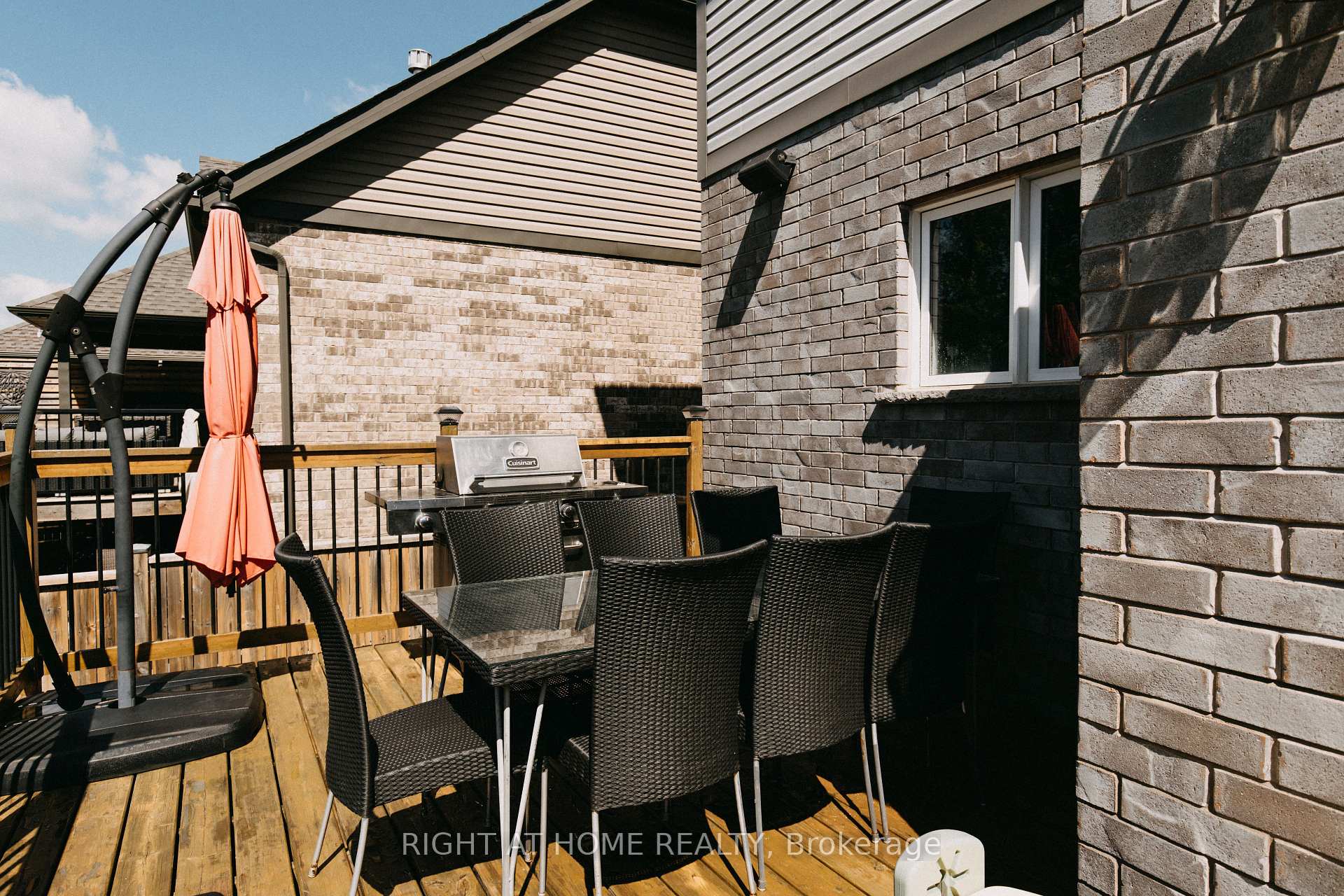 Photo 32 of 18 Joyce Crescent, Pelham, Fonthill — HOMEH