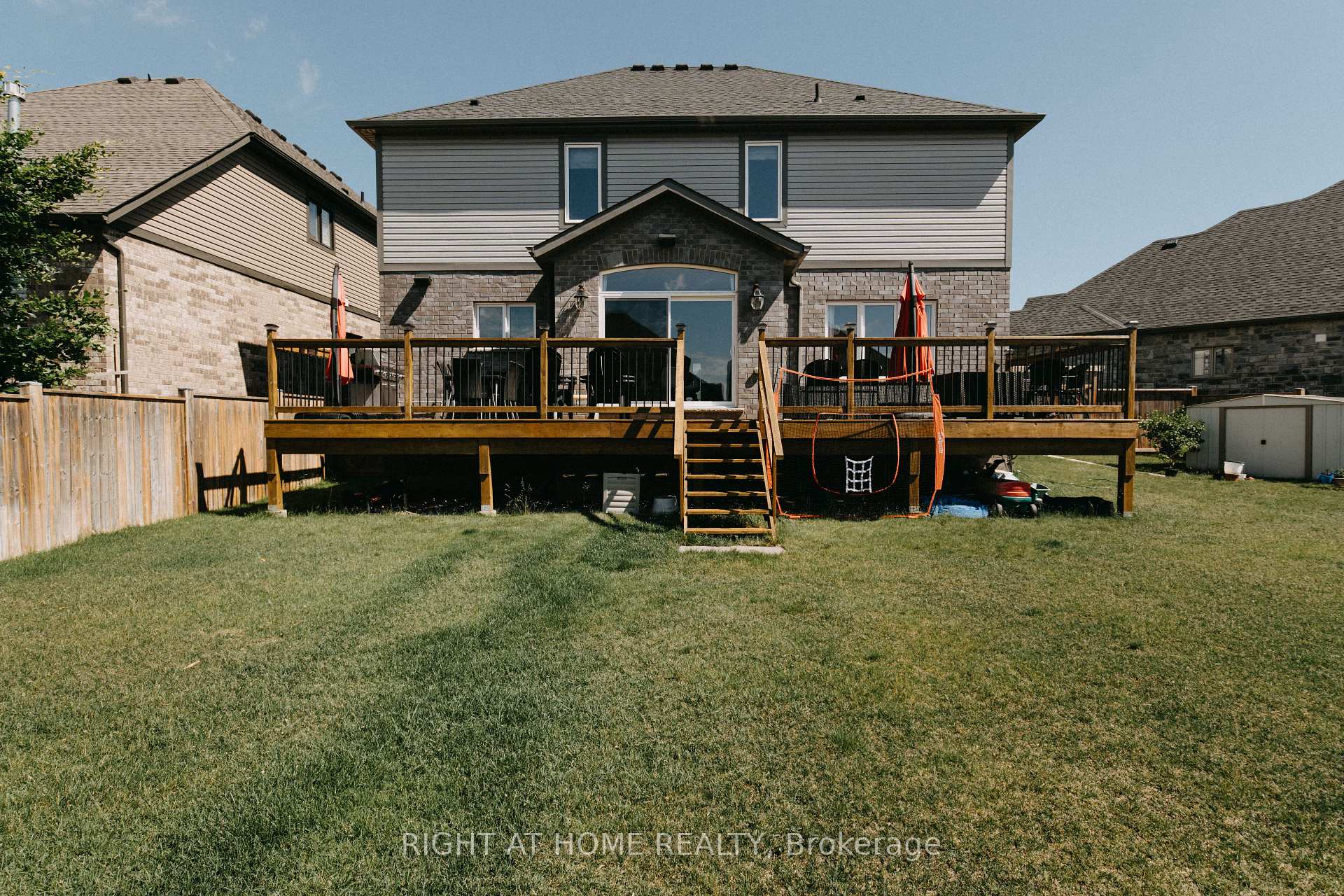 Photo 34 of 18 Joyce Crescent, Pelham, Fonthill — HOMEH