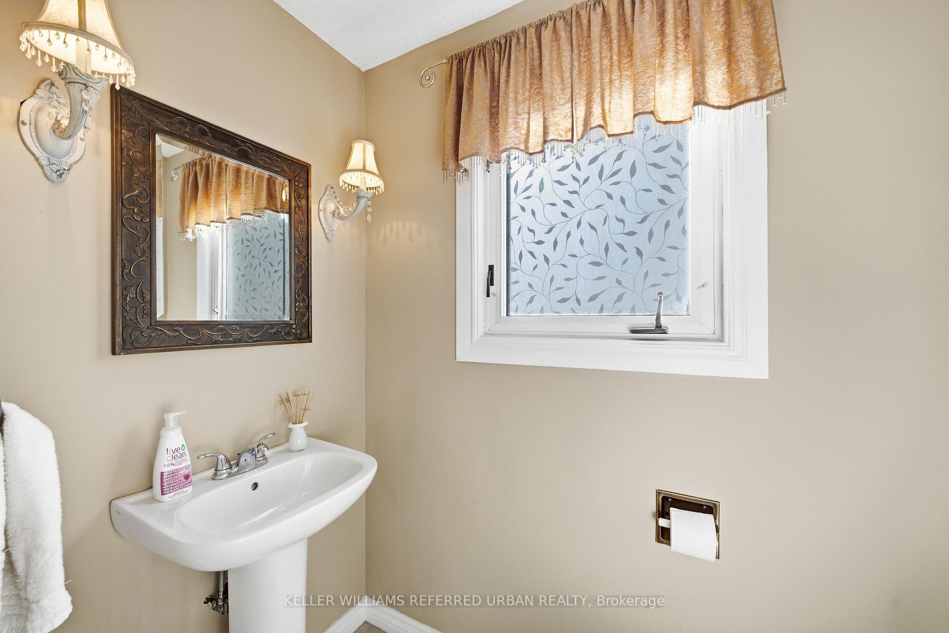 Photo 27 of 569 Masson Street, Oshawa, O'Neill — HOMEH