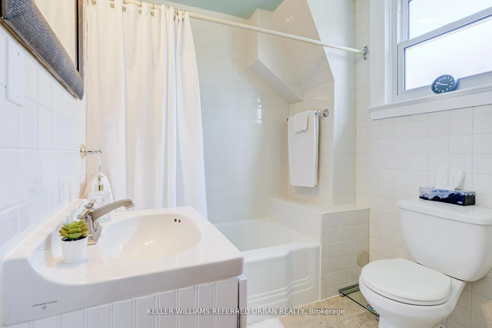 Photo 58 of 569 Masson Street, Oshawa, O'Neill — HOMEH