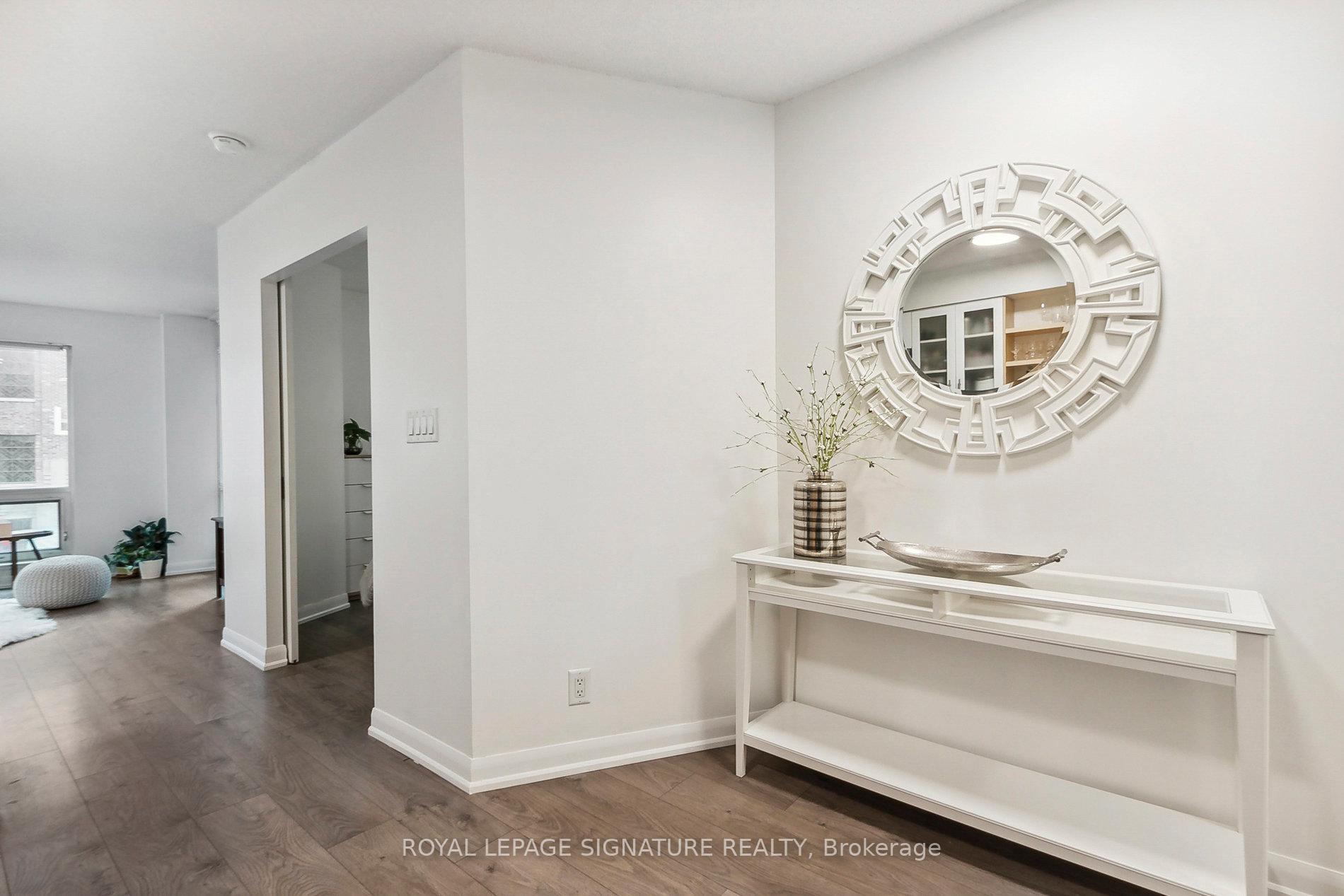 Photo 4 of Unit 304, 600 Fleet Street, Toronto, Niagara — HOMEH