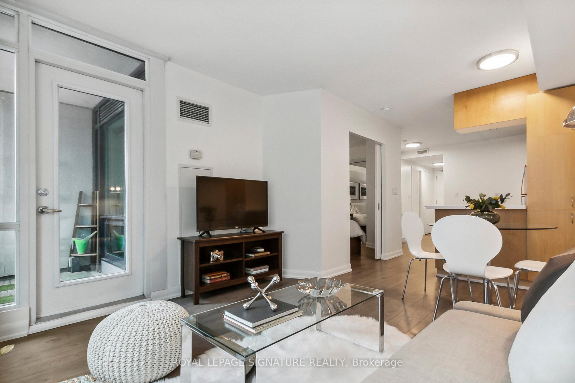 Photo 18 of Unit 304, 600 Fleet Street, Toronto, Niagara — HOMEH