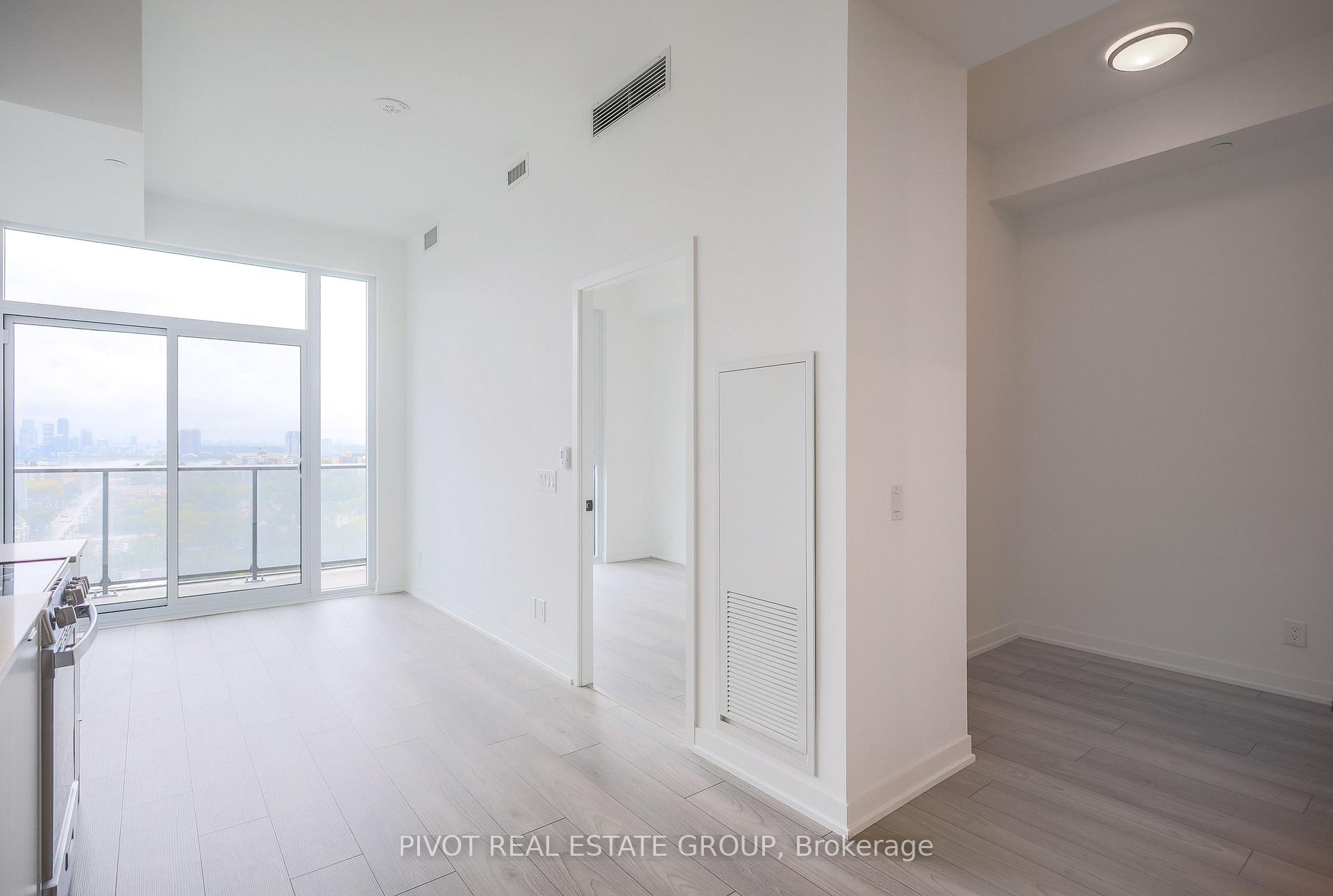 Photo 2 of Unit 1406, 285 Dufferin Street, Toronto, South Parkdale — HOMEH