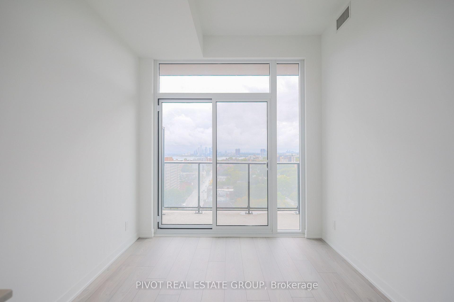 Photo 5 of Unit 1406, 285 Dufferin Street, Toronto, South Parkdale — HOMEH