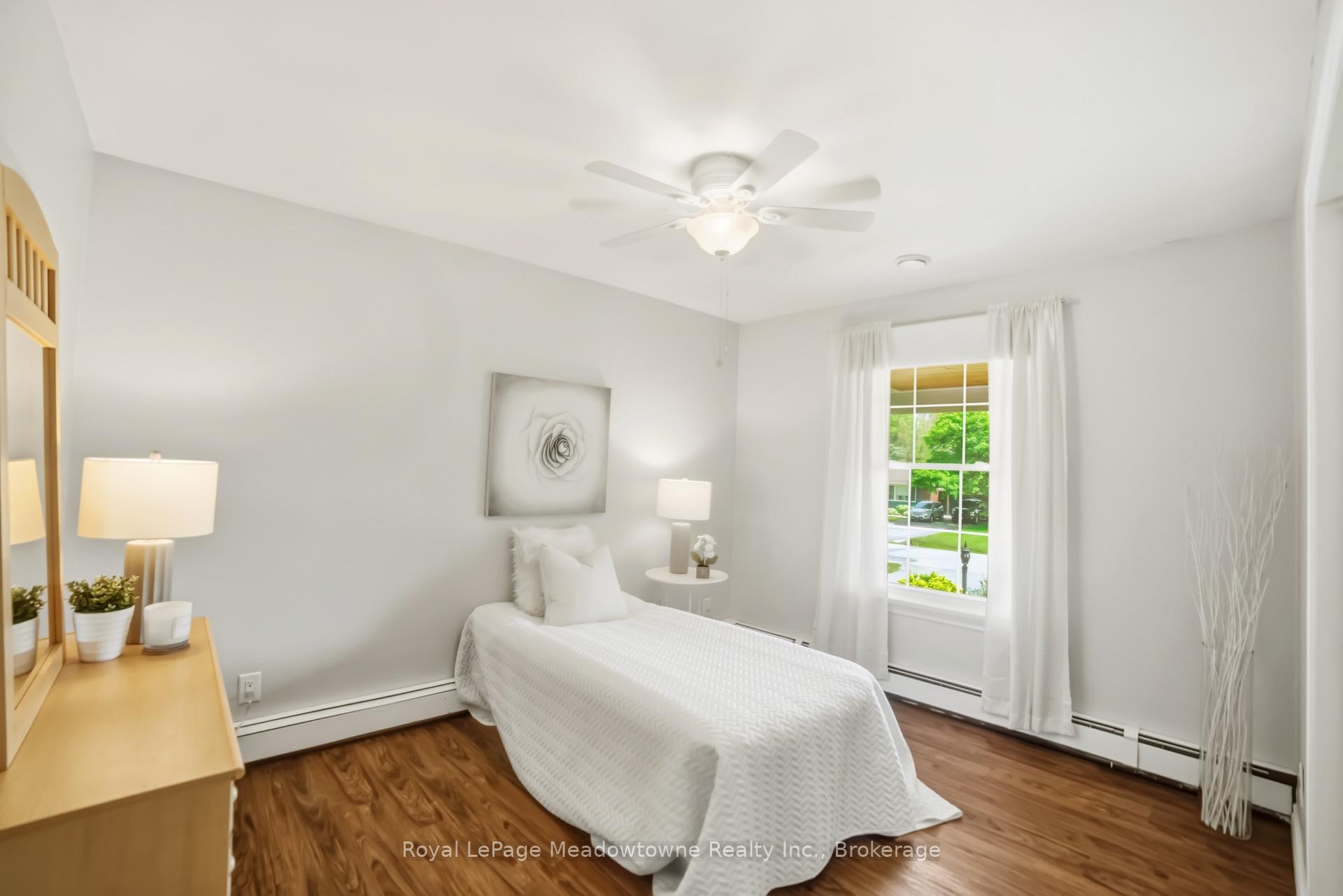 Photo 26 of 12 Huntsman Gate, Hamilton, Freelton — HOMEH