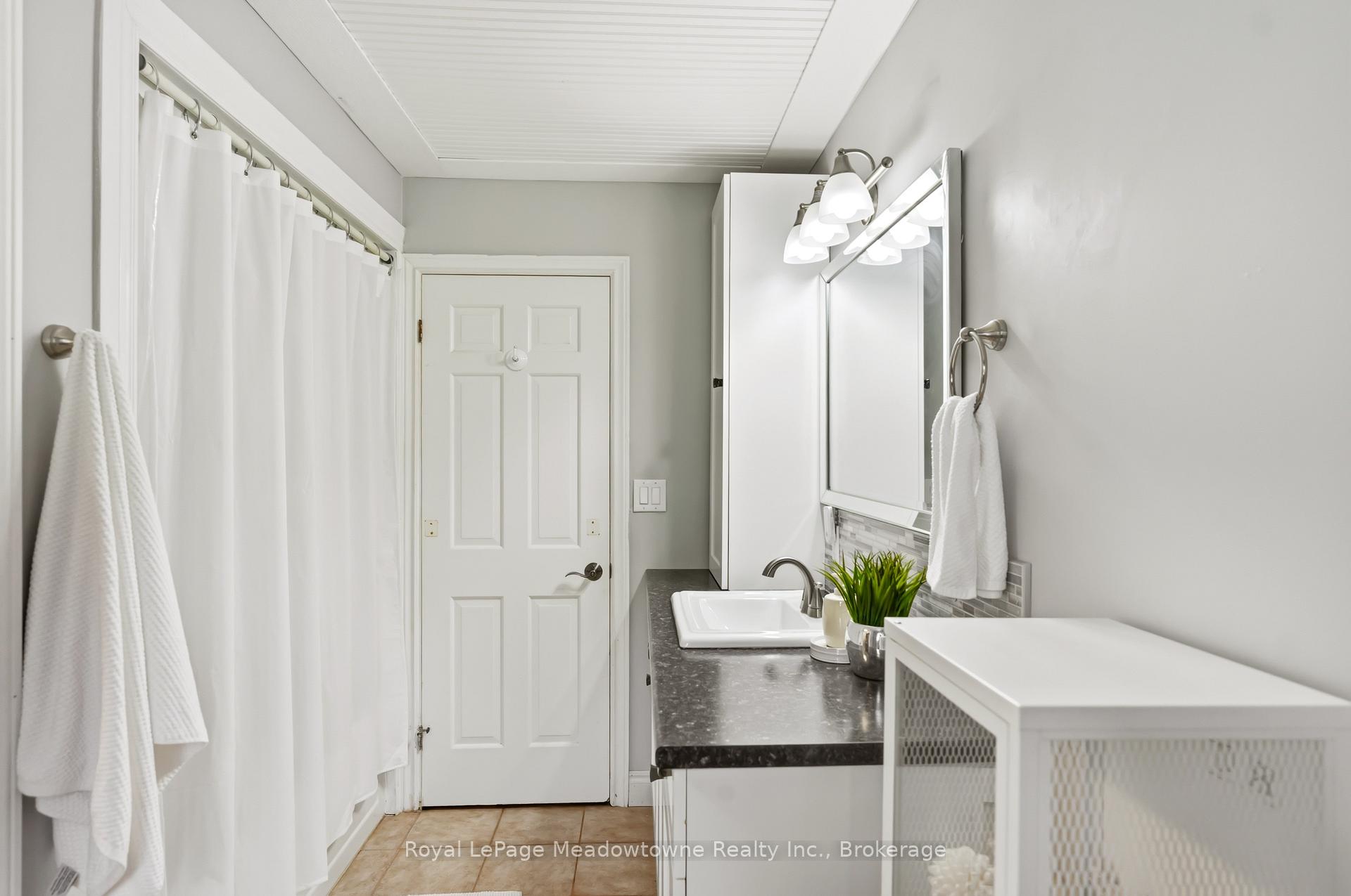 Photo 32 of 12 Huntsman Gate, Hamilton, Freelton — HOMEH