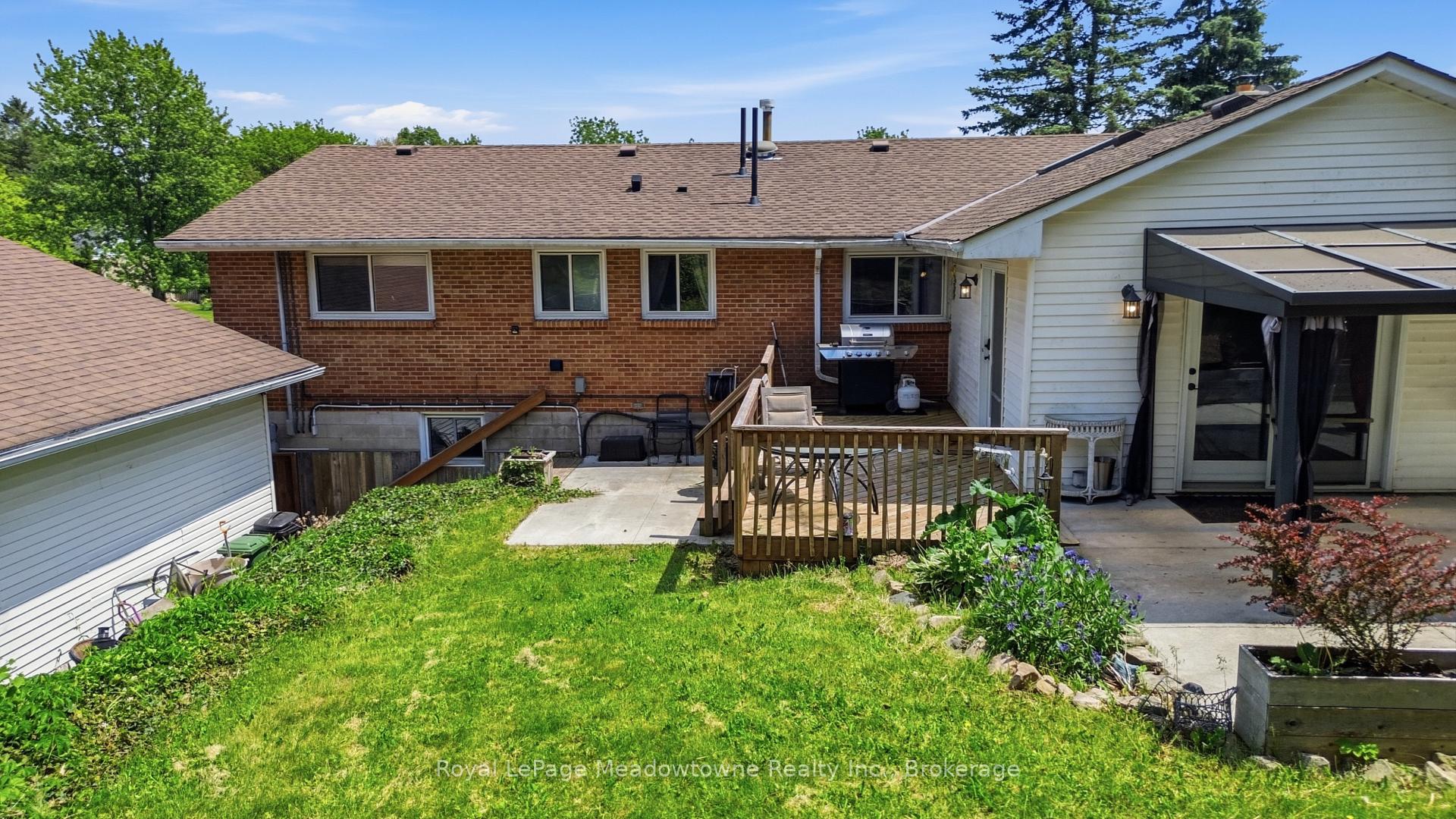 Photo 40 of 12 Huntsman Gate, Hamilton, Freelton — HOMEH
