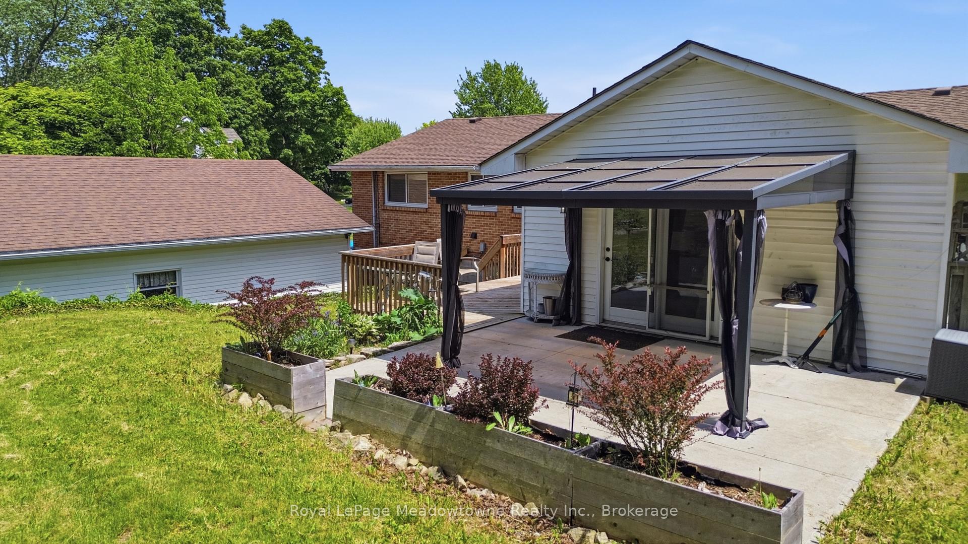 Photo 41 of 12 Huntsman Gate, Hamilton, Freelton — HOMEH