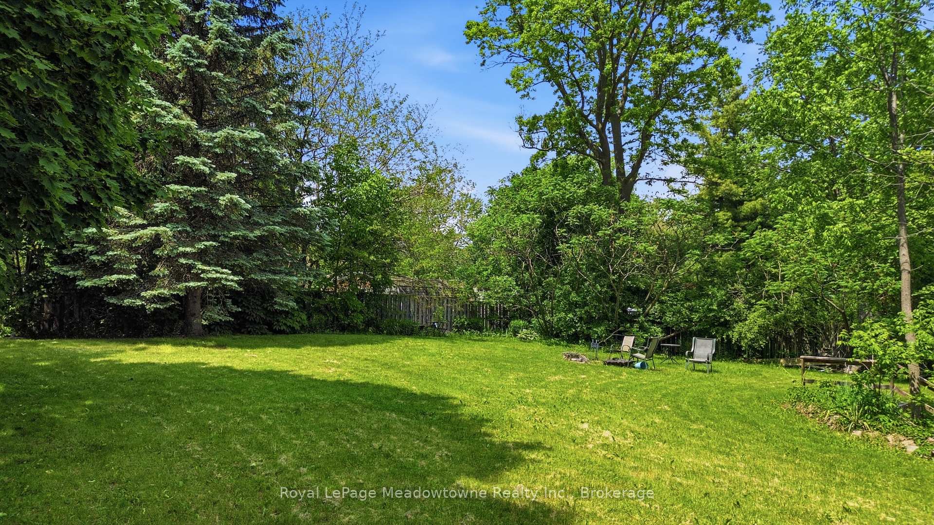 Photo 43 of 12 Huntsman Gate, Hamilton, Freelton — HOMEH