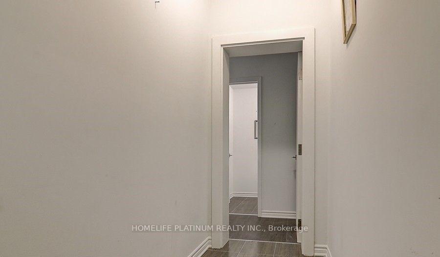 Photo 3 of 13 Falaise Road, Scarborough, West Hill — HOMEH