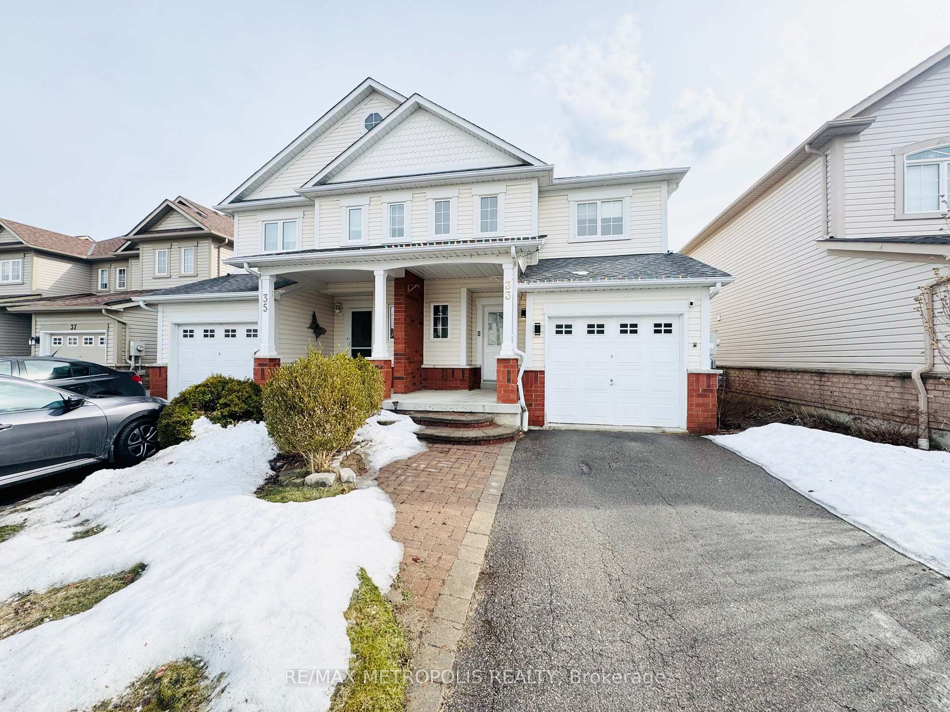Photo 1 of 33 Palomino Place, Whitby, Pringle Creek — HOMEH