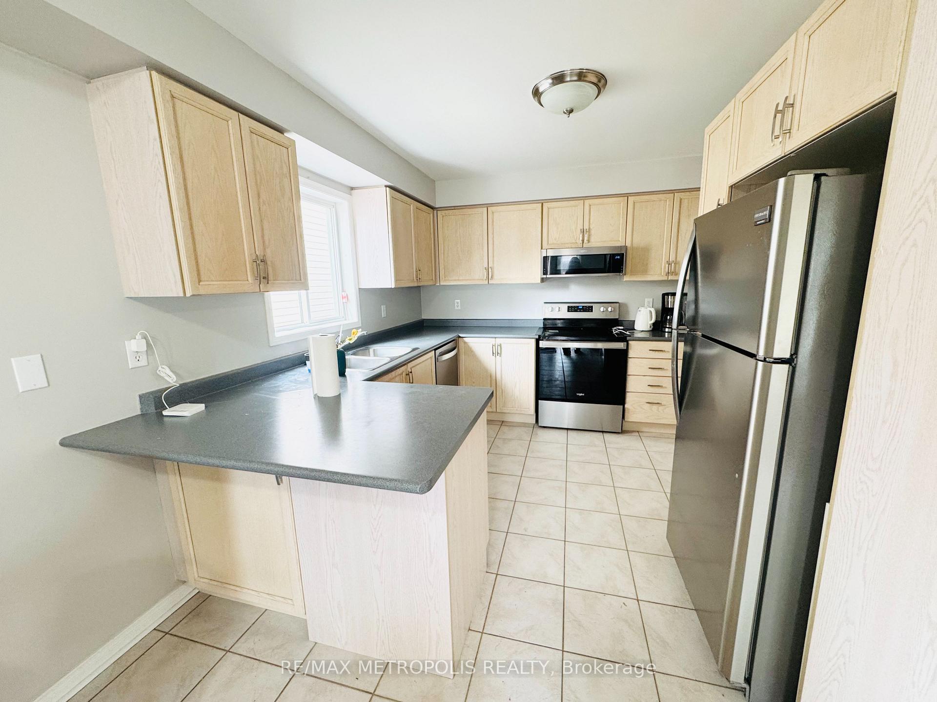 Photo 4 of 33 Palomino Place, Whitby, Pringle Creek — HOMEH