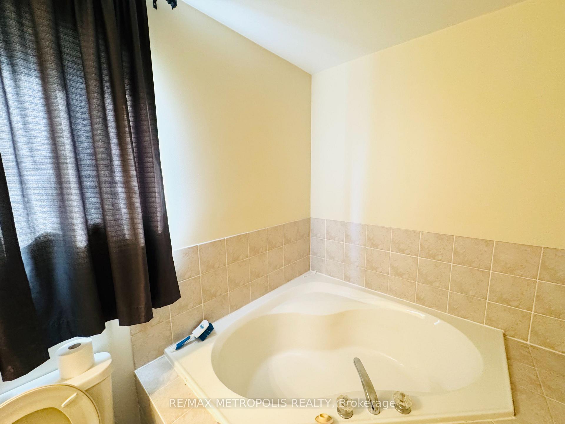 Photo 20 of 33 Palomino Place, Whitby, Pringle Creek — HOMEH