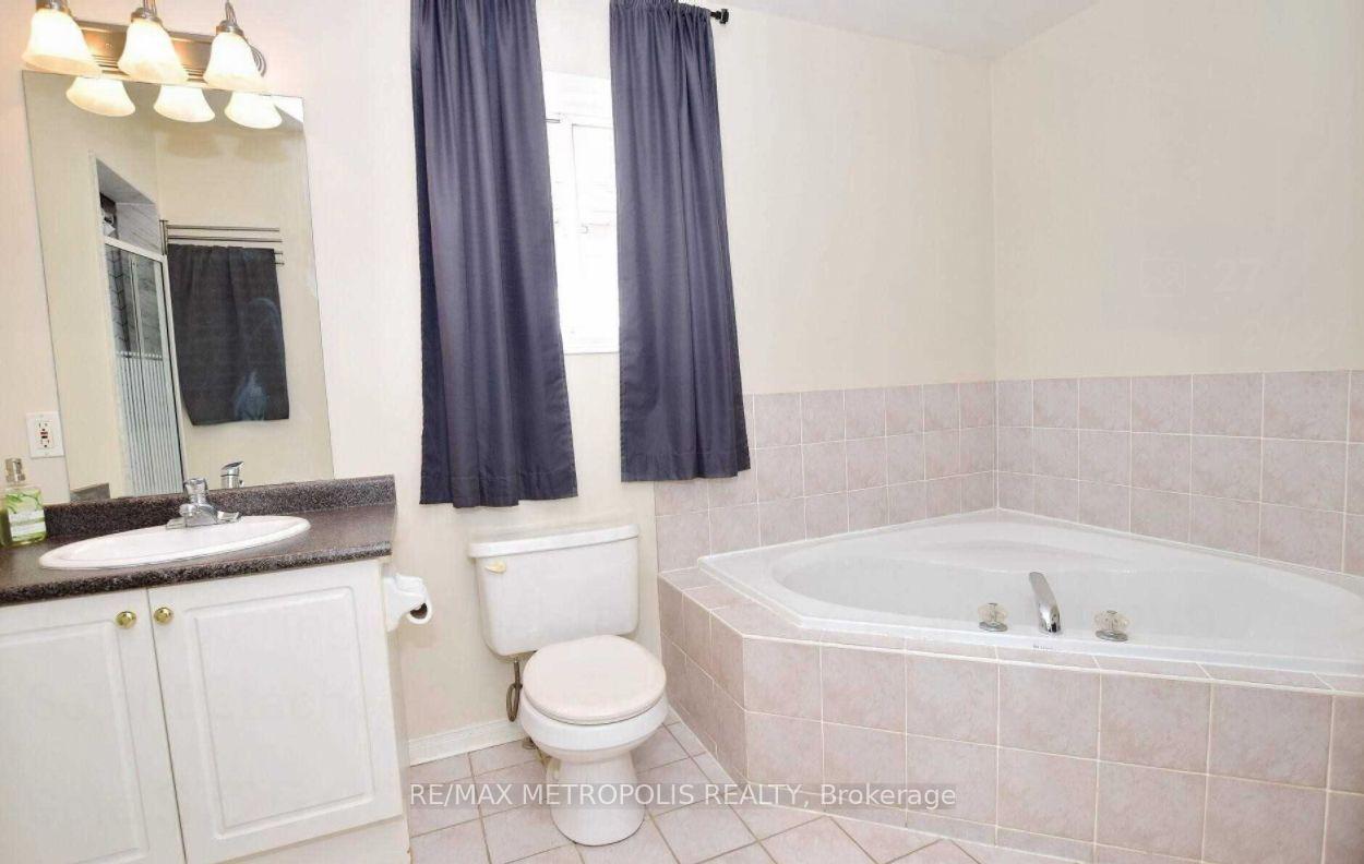 Photo 23 of 33 Palomino Place, Whitby, Pringle Creek — HOMEH