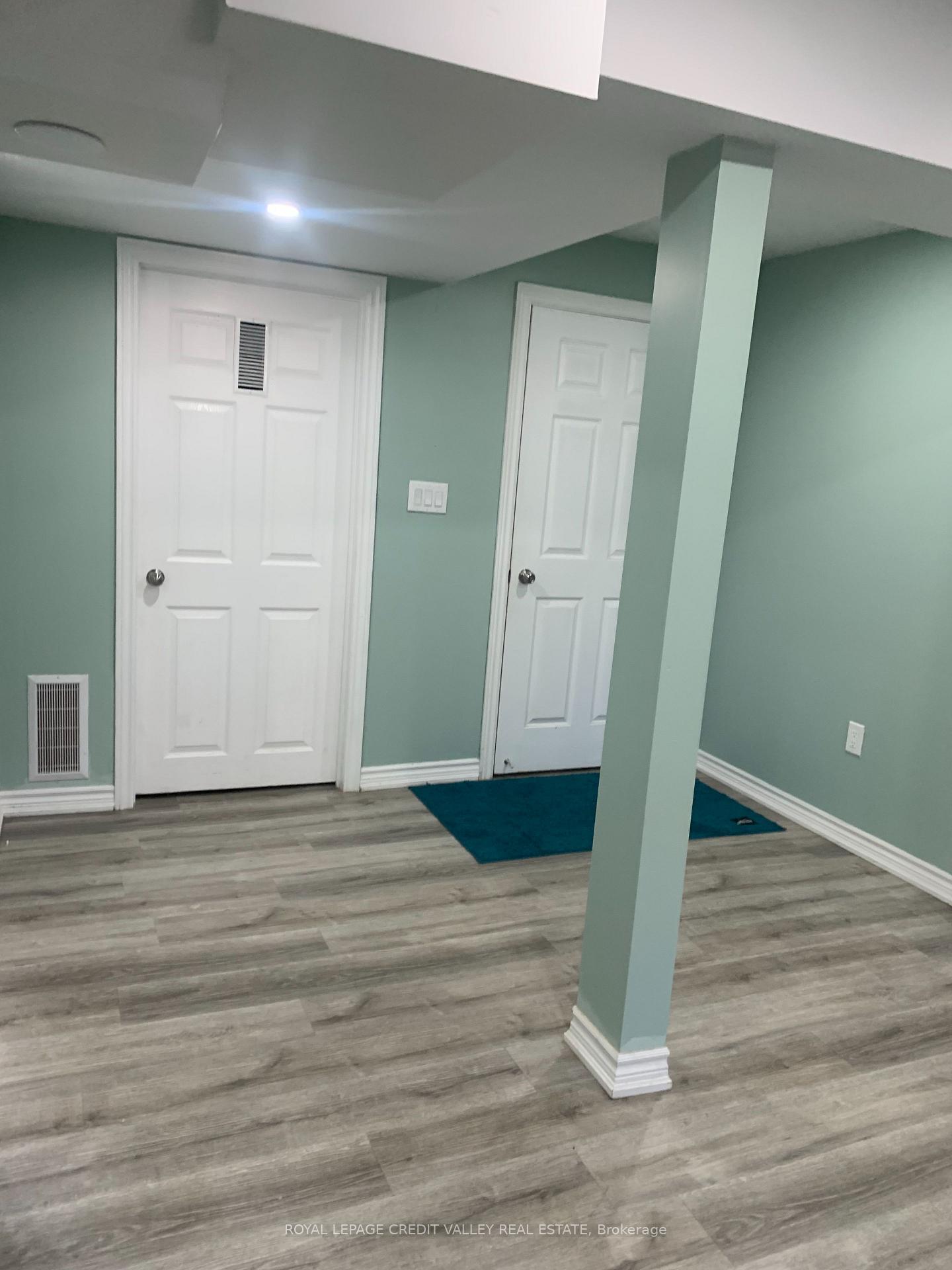 Photo 11 of 4 Bonnie Braes Drive, Brampton, Credit Valley — HOMEH