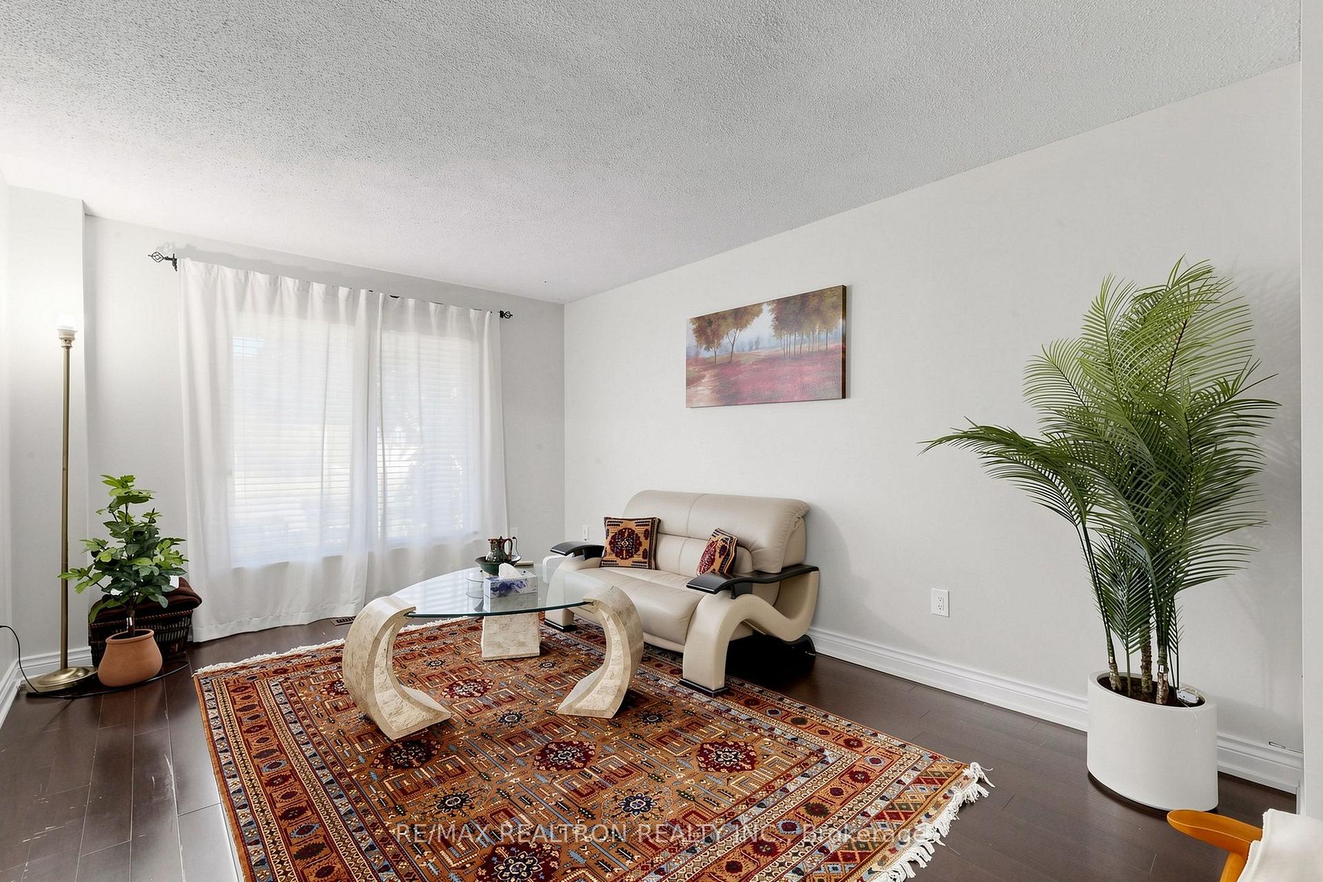 Photo 6 of 102 Kearney Drive, Ajax, Central West — HOMEH