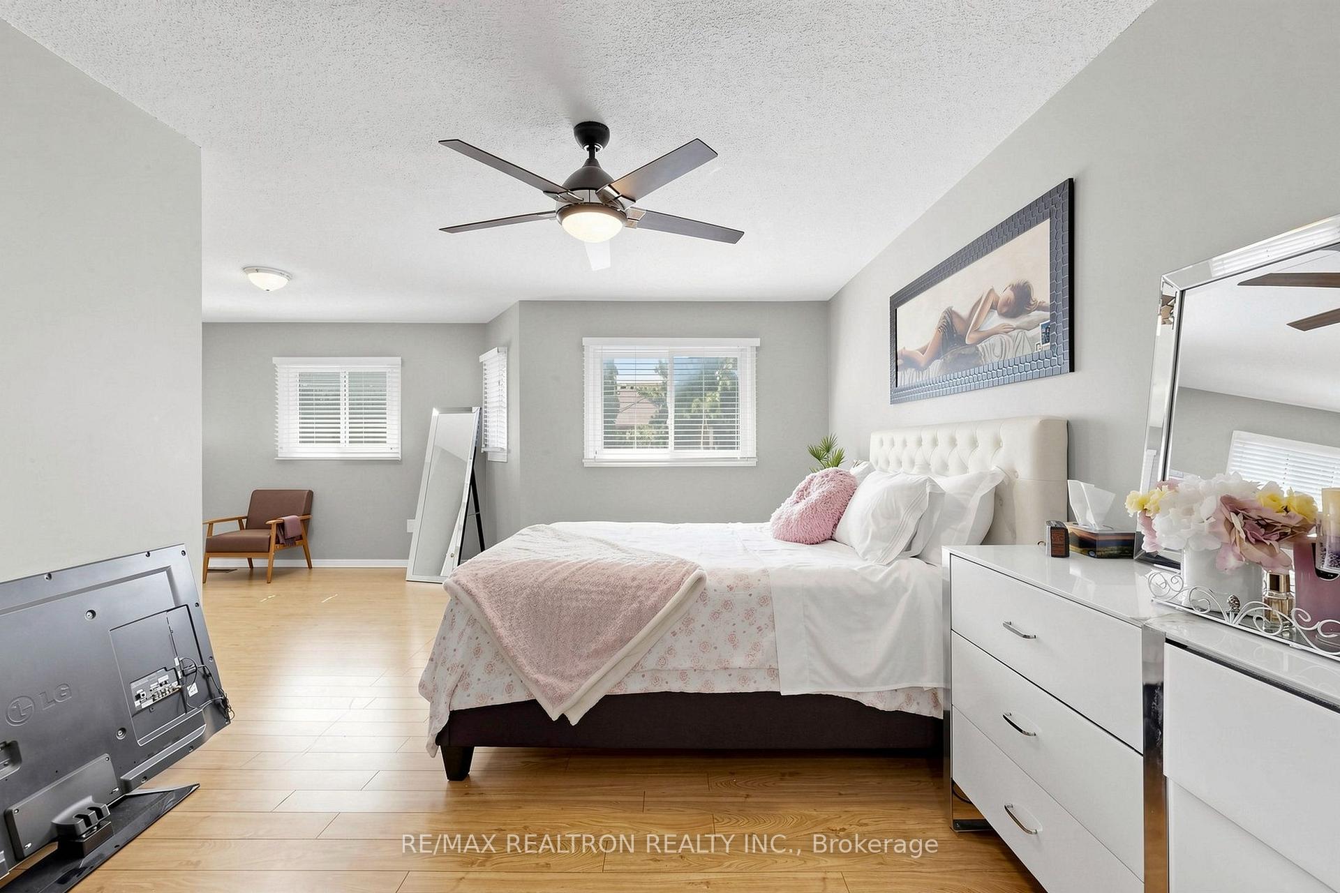 Photo 26 of 102 Kearney Drive, Ajax, Central West — HOMEH