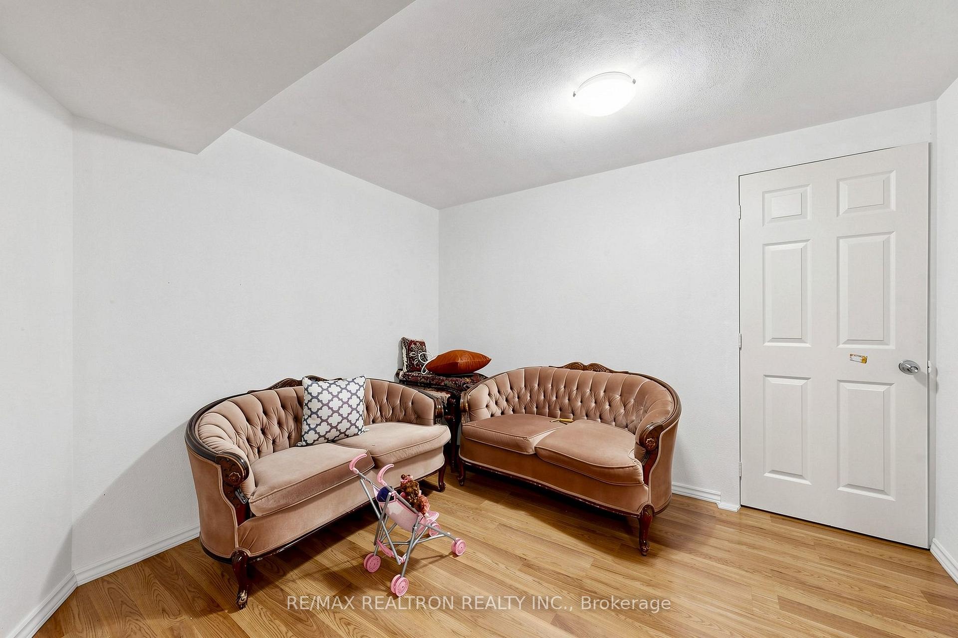 Photo 41 of 102 Kearney Drive, Ajax, Central West — HOMEH