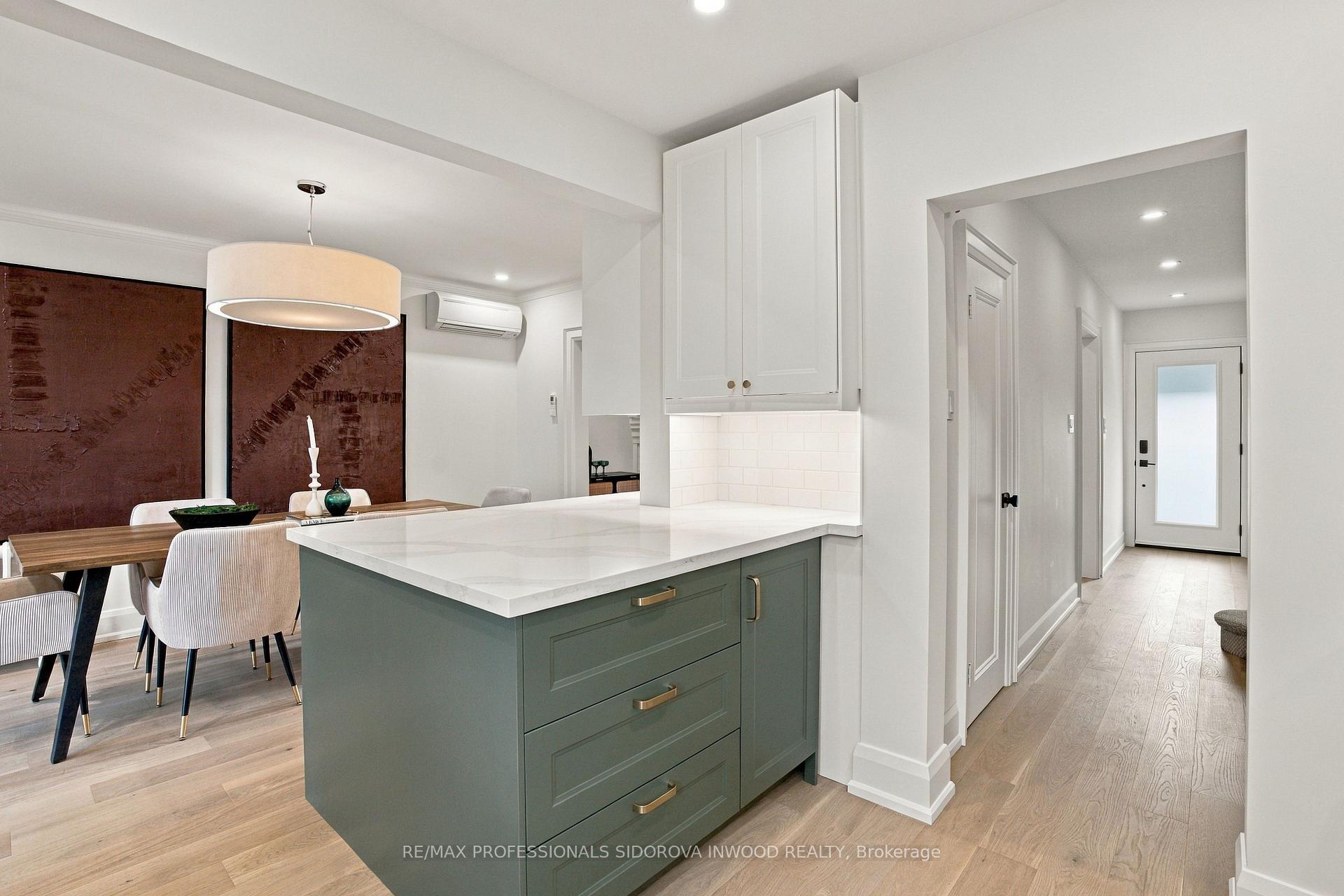 Photo 14 of 227 Windermere Avenue, Toronto, High Park-Swansea — HOMEH