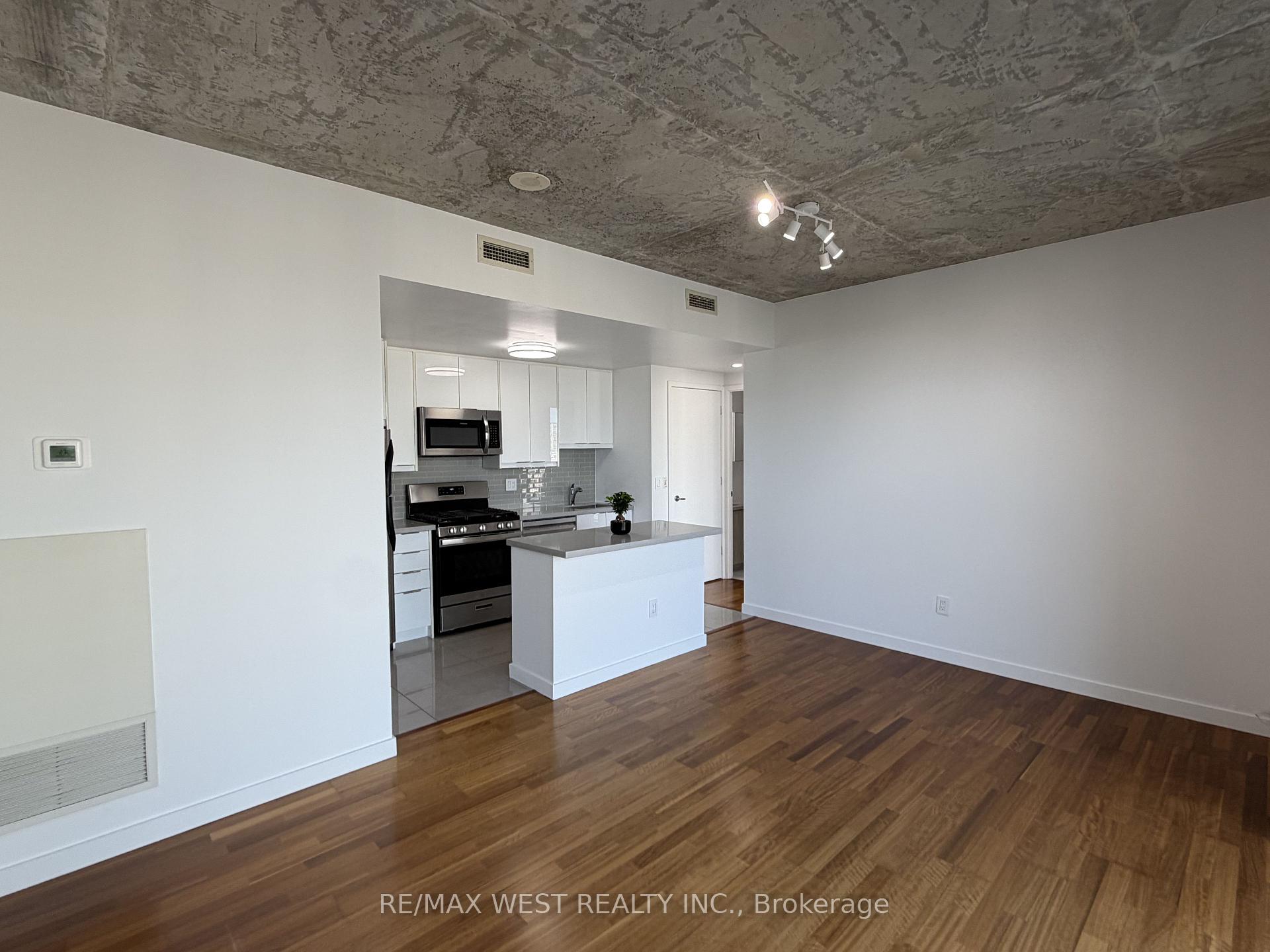Photo 7 of Unit 2408, 281 Mutual Street, Toronto, Church-Yonge Corridor — HOMEH