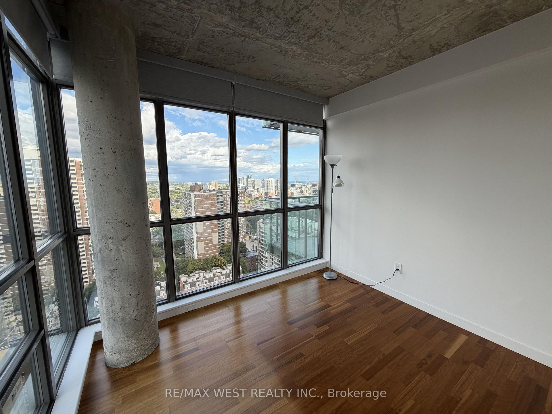 Photo 10 of Unit 2408, 281 Mutual Street, Toronto, Church-Yonge Corridor — HOMEH