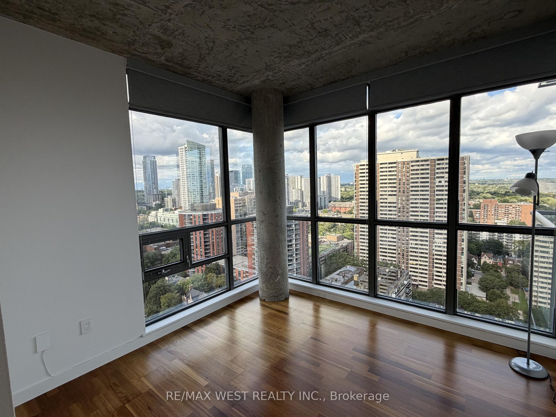 Photo 11 of Unit 2408, 281 Mutual Street, Toronto, Church-Yonge Corridor — HOMEH