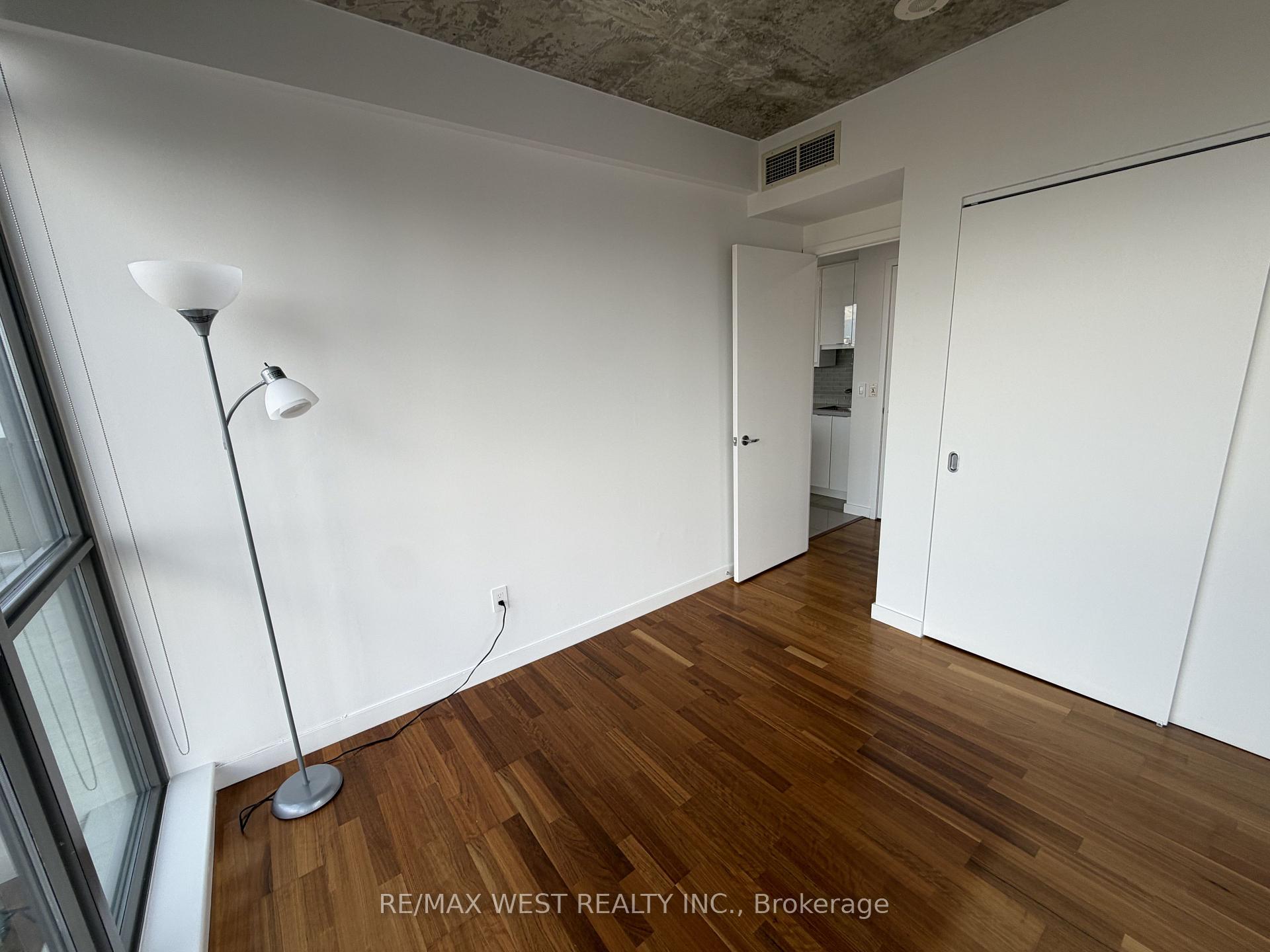 Photo 12 of Unit 2408, 281 Mutual Street, Toronto, Church-Yonge Corridor — HOMEH