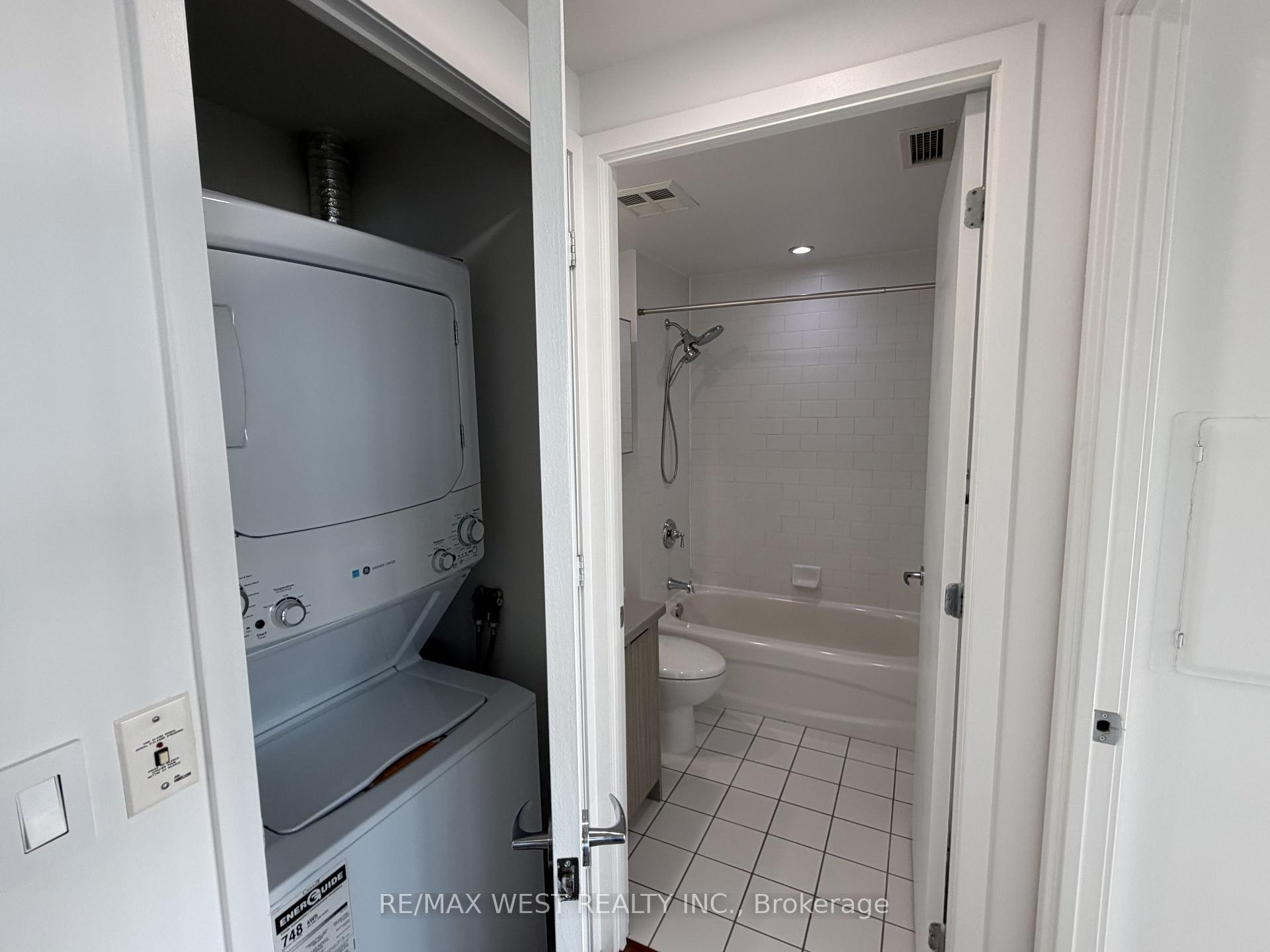 Photo 15 of Unit 2408, 281 Mutual Street, Toronto, Church-Yonge Corridor — HOMEH