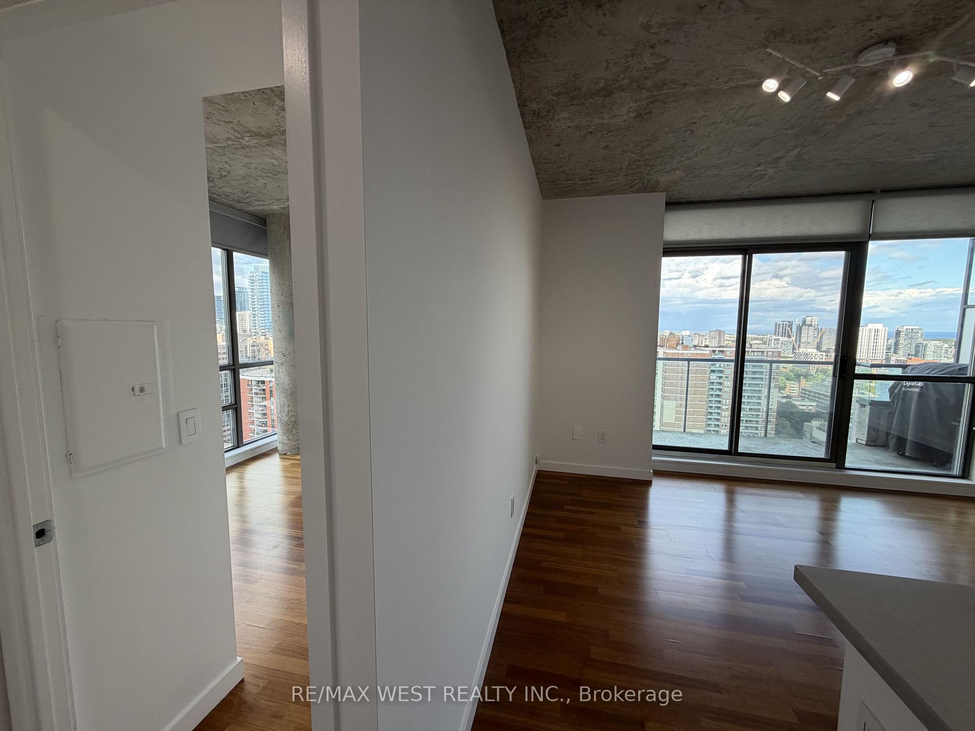 Photo 20 of Unit 2408, 281 Mutual Street, Toronto, Church-Yonge Corridor — HOMEH