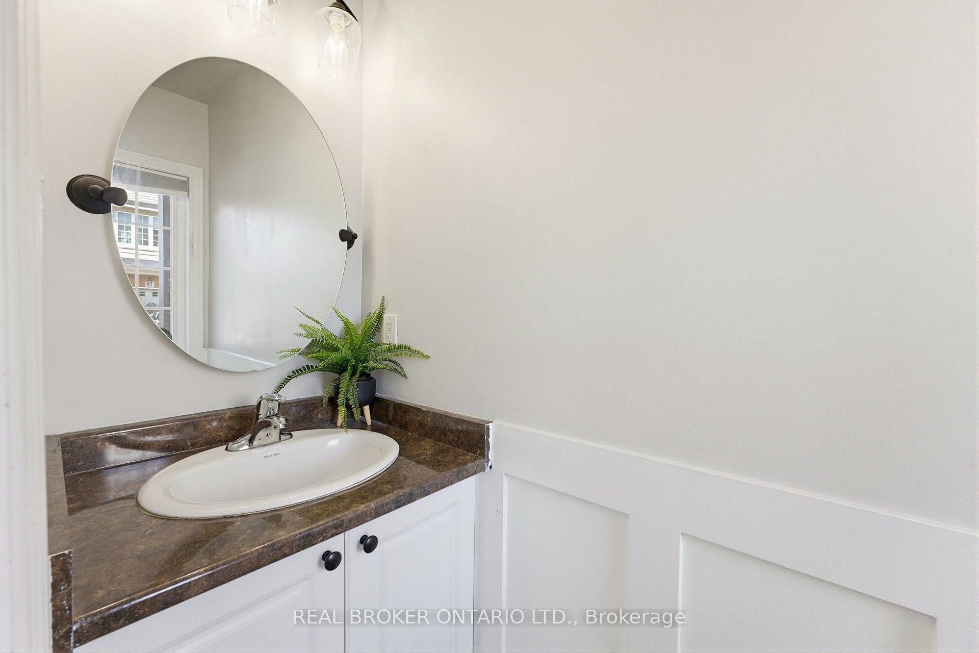 Photo 5 of 100 Chester Drive, Cambridge, Christopher-Champlain — HOMEH