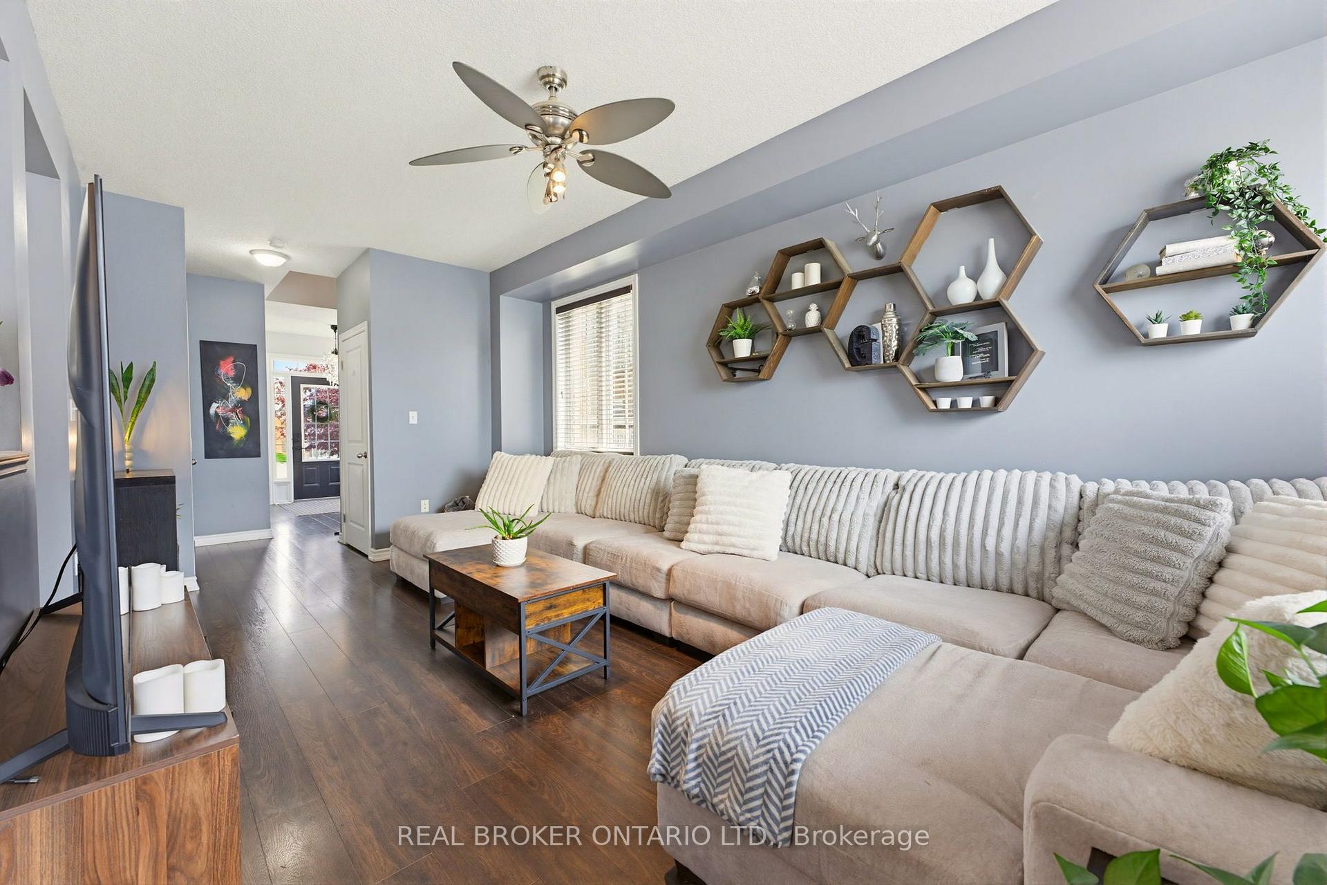 Photo 12 of 100 Chester Drive, Cambridge, Christopher-Champlain — HOMEH